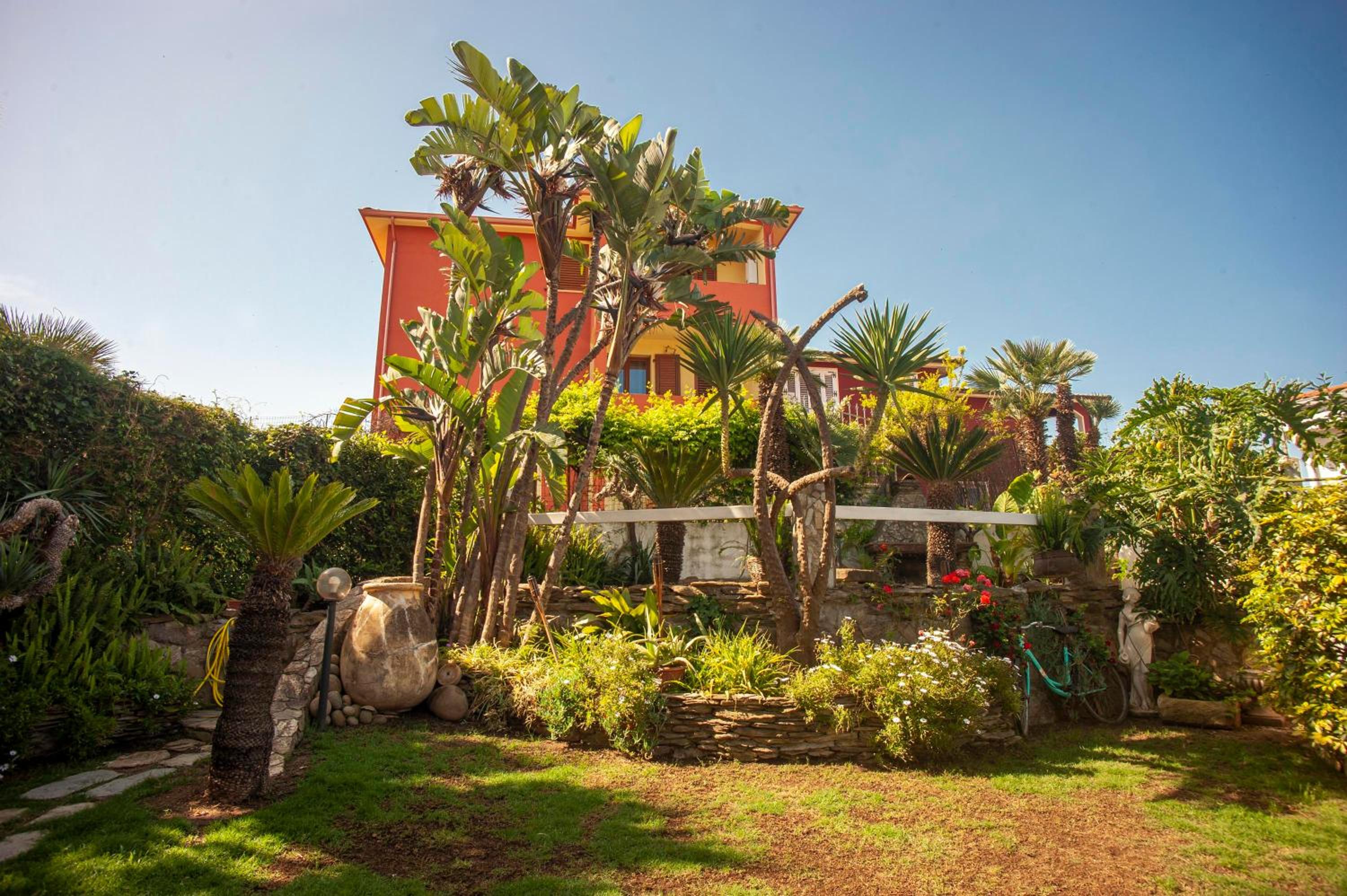 Casa Petunia