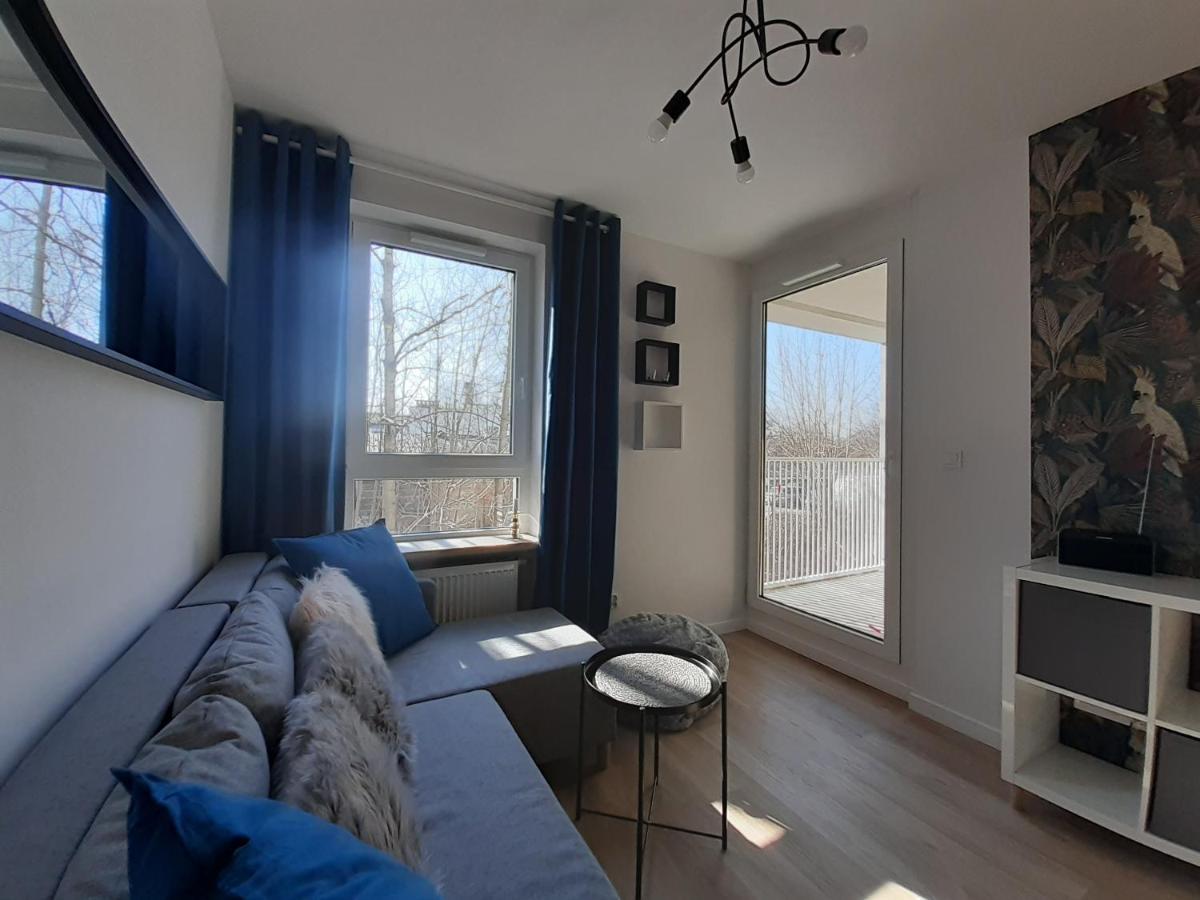 Komfortowy apartament z balkonem i parkingiem view 3
