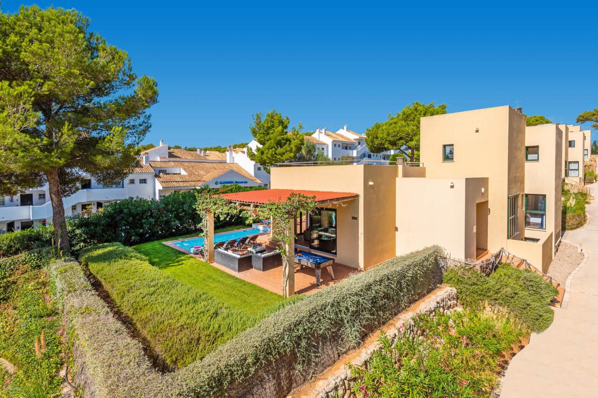 Villa Josefa by Villa Plus