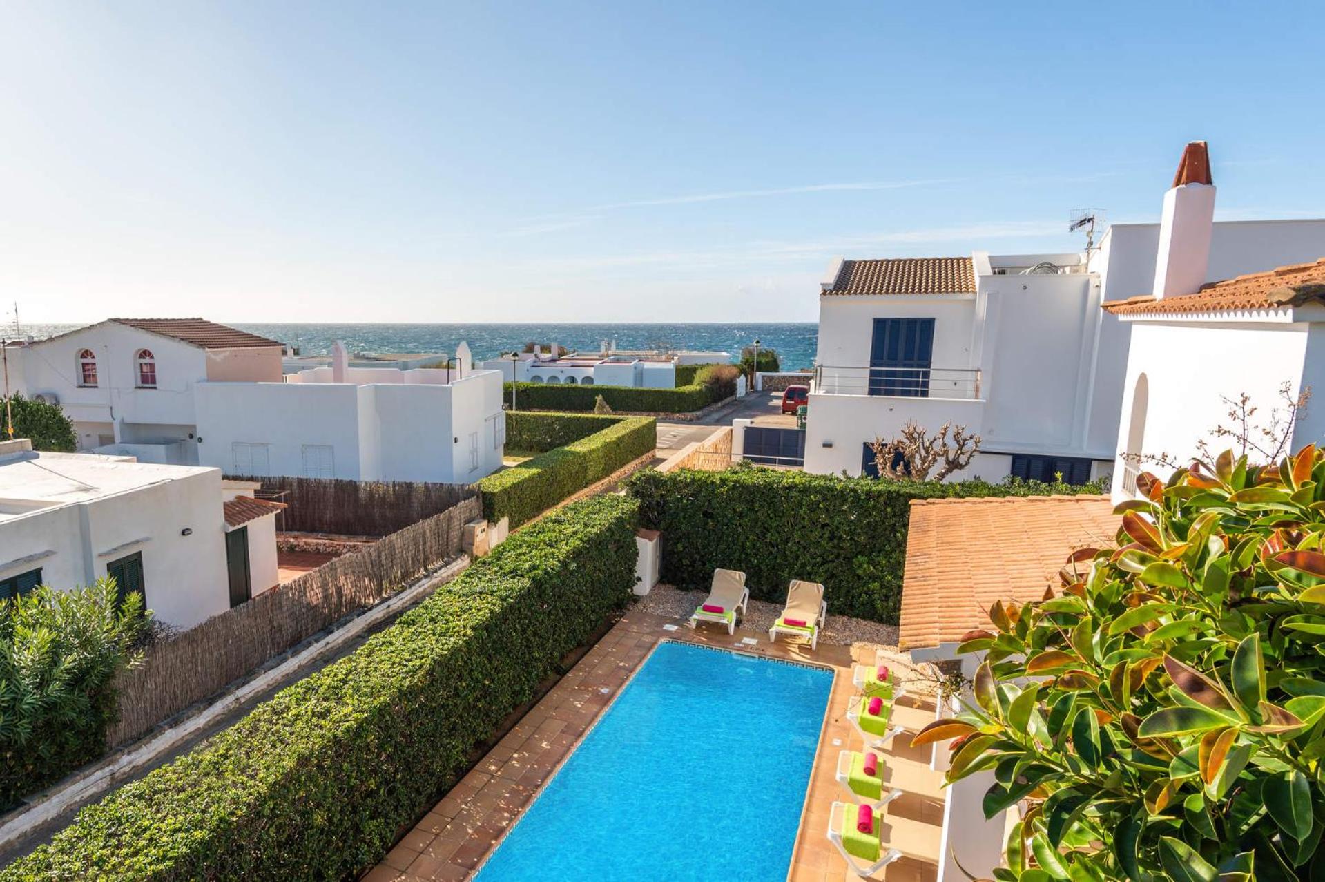 Villa Sunflower by Villa Plus