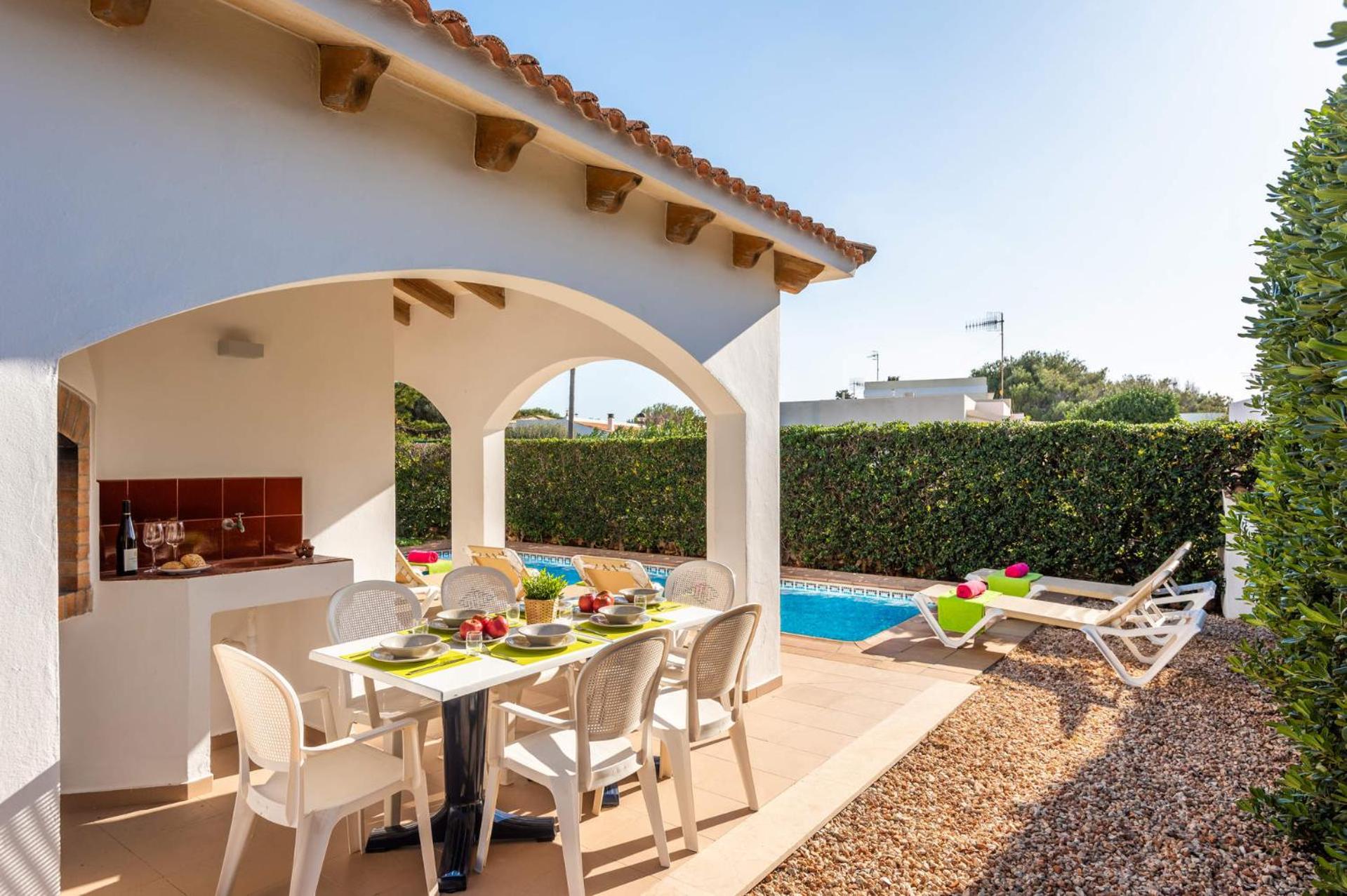 Villa Sunflower by Villa Plus