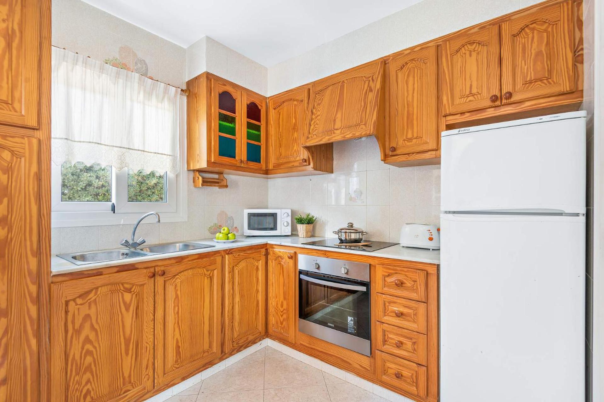 Villa Sunflower by Villa Plus