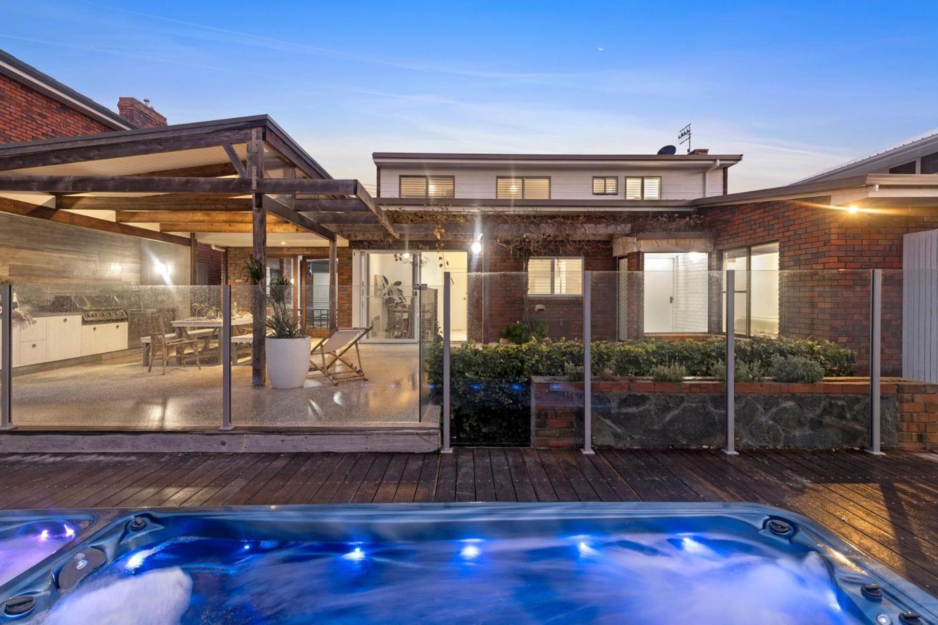 10 Ocean Drive