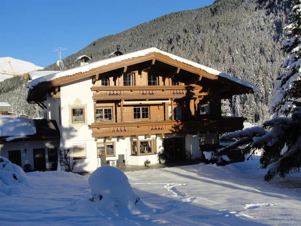 Jakob, Landhaus view 4