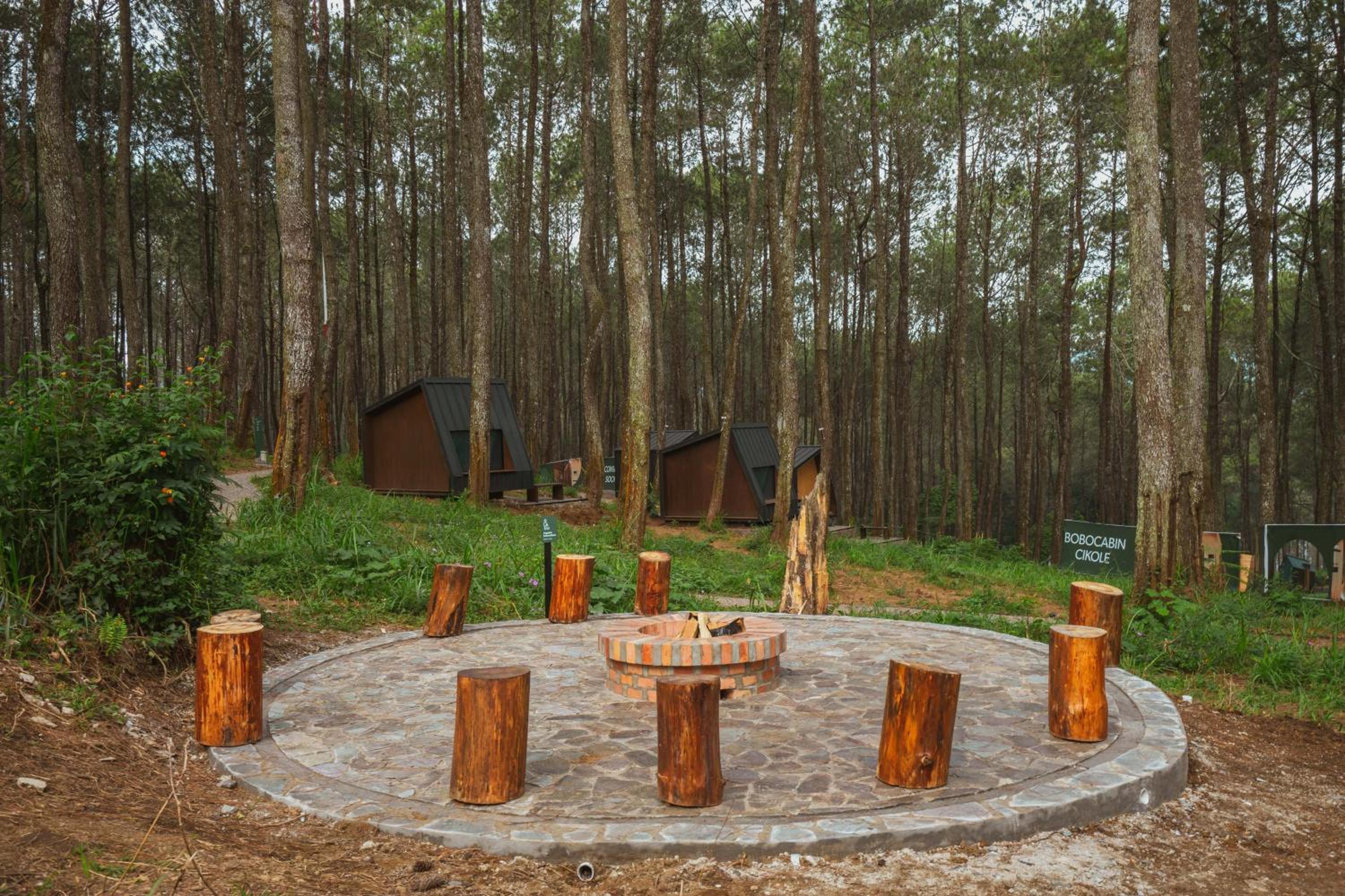 Bobocabin Cikole, Bandung 12
