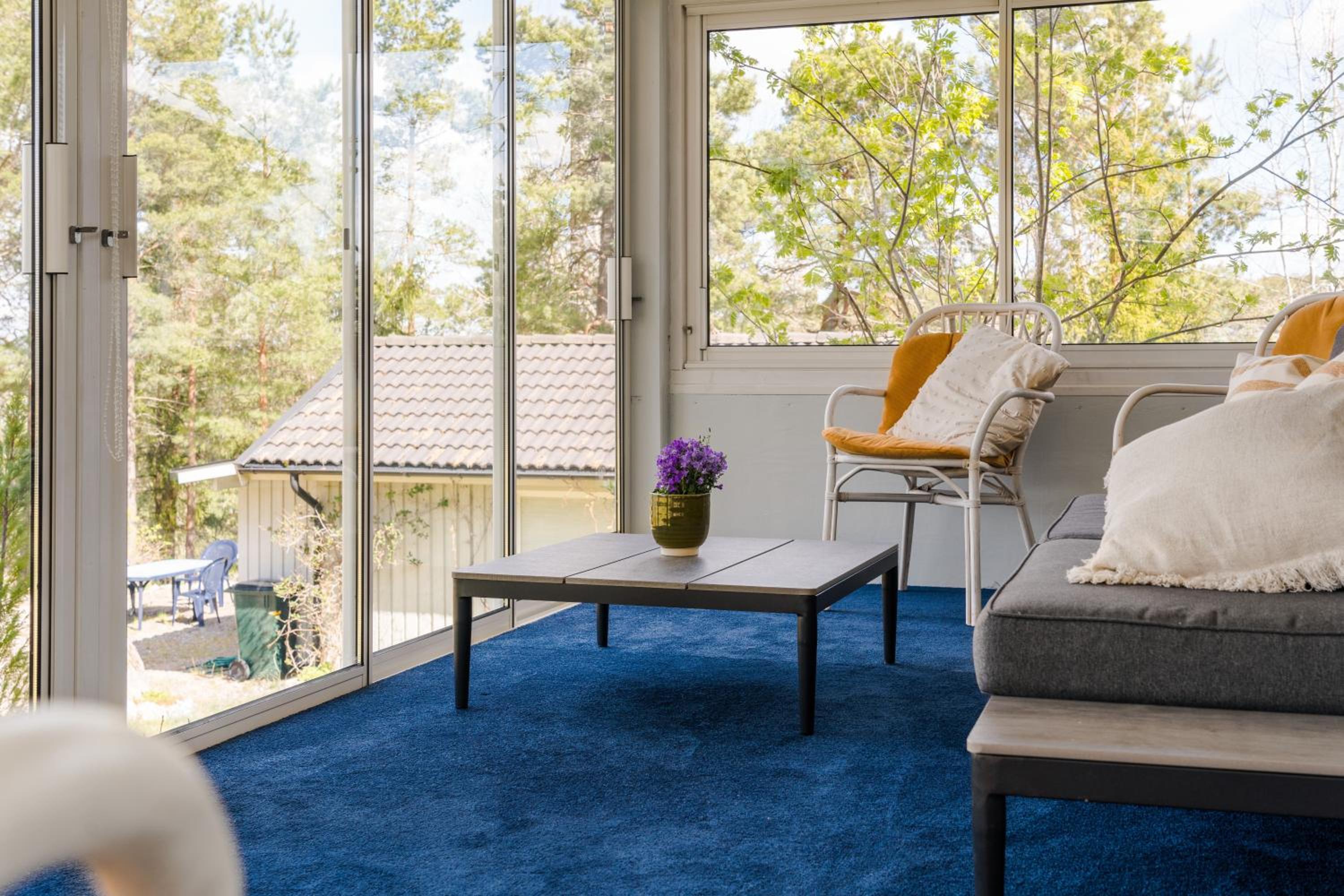 Elegant home with stunning sea view and garden, photo 9