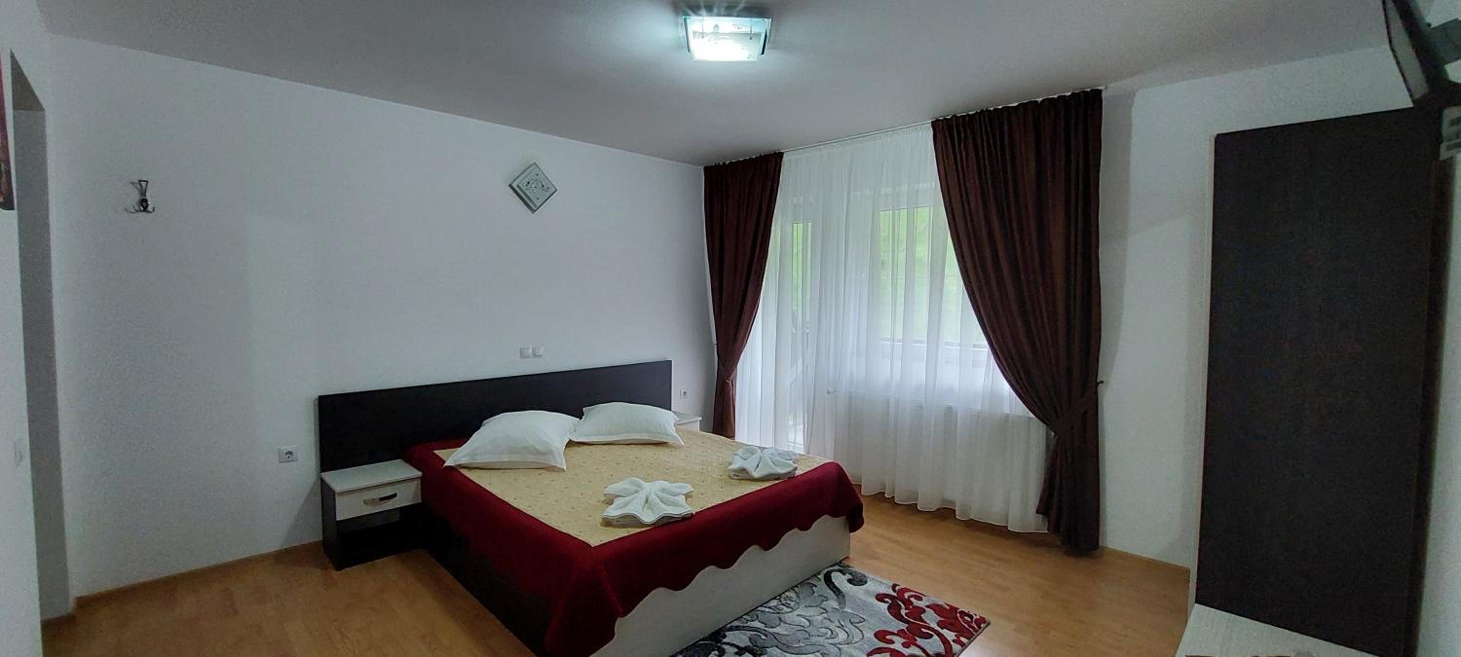 Photo 47