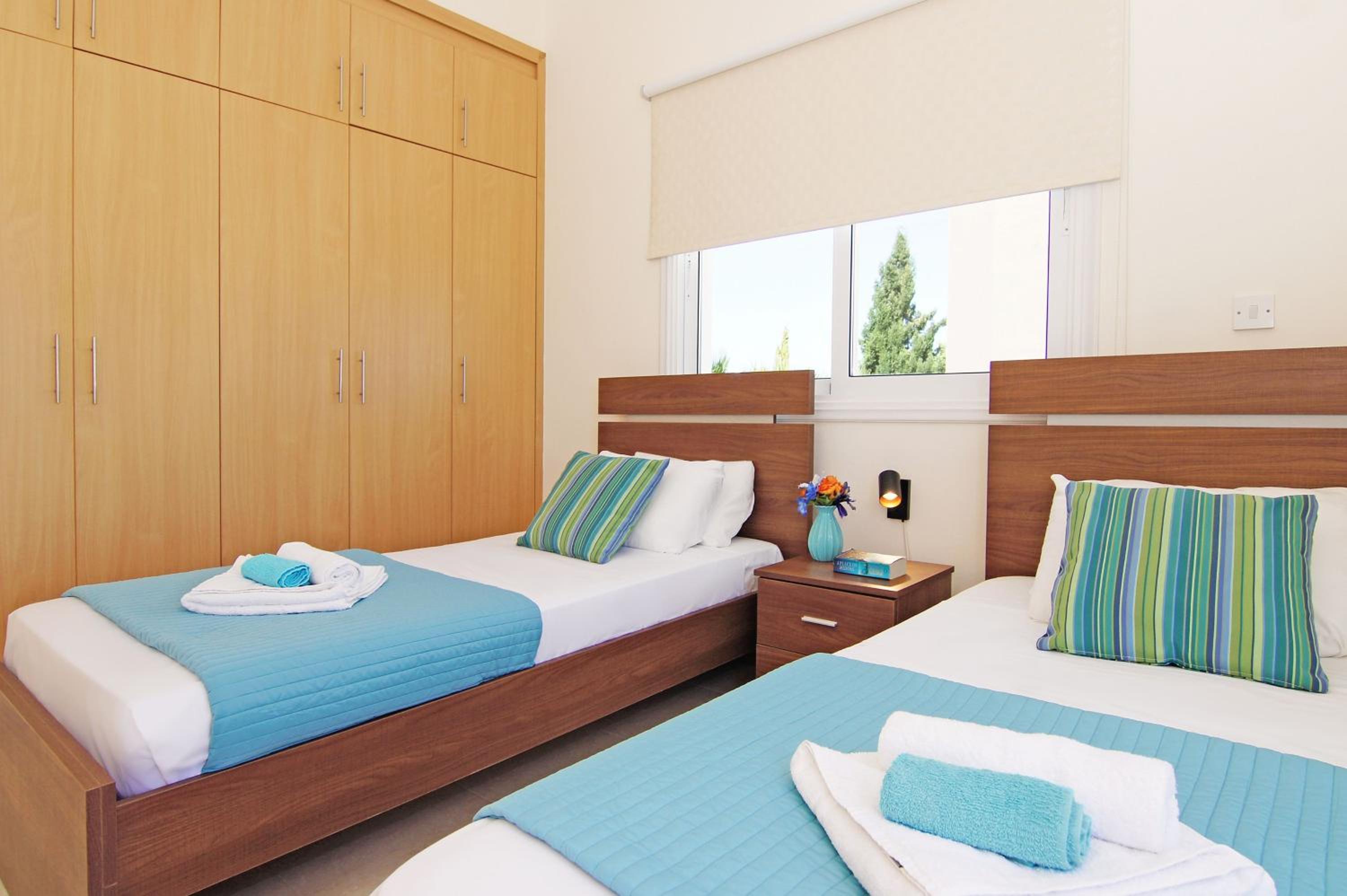 Villa Basil - 50m from Med Sea