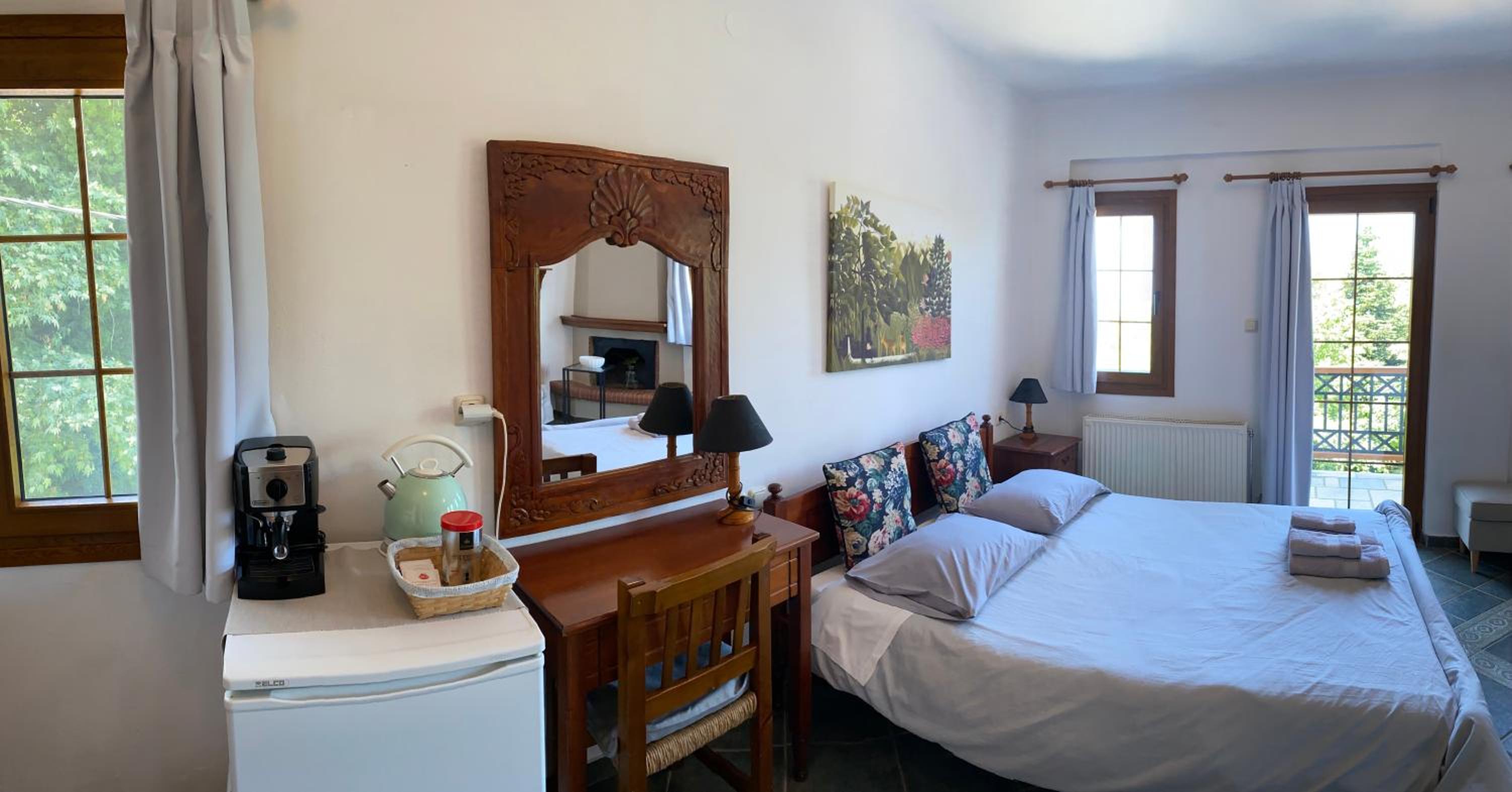 Artemisia House