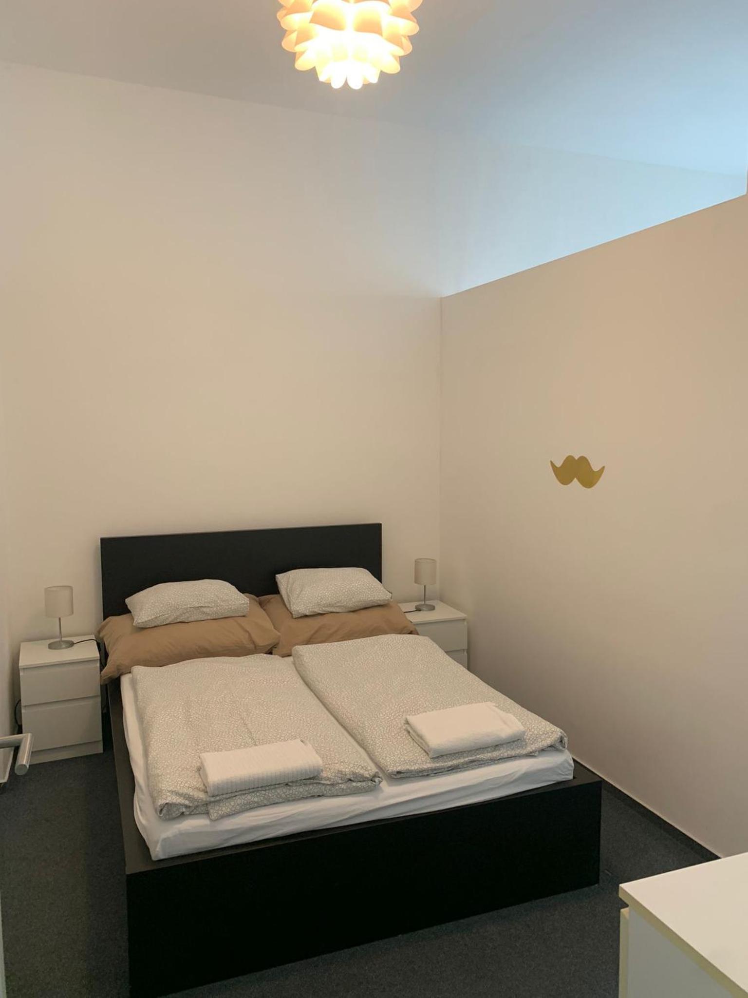 Little Tom Apartments