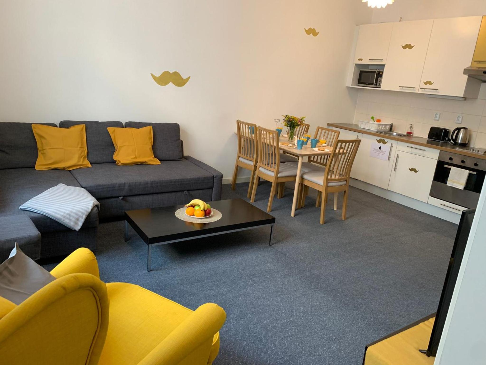 Little Tom Apartments