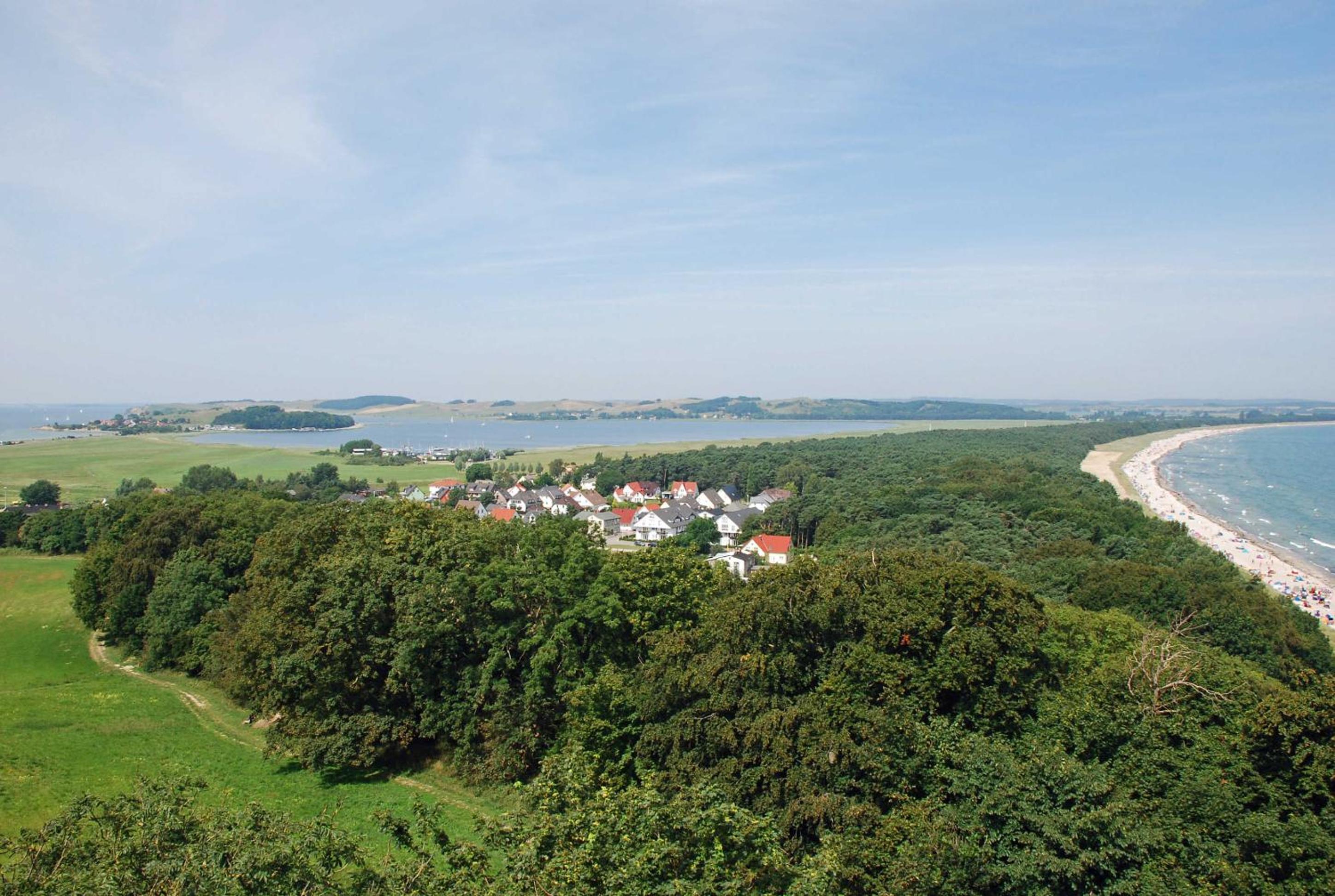 DEB 043 Ferienwohnungen im Ostseebad Göhren Landhaus