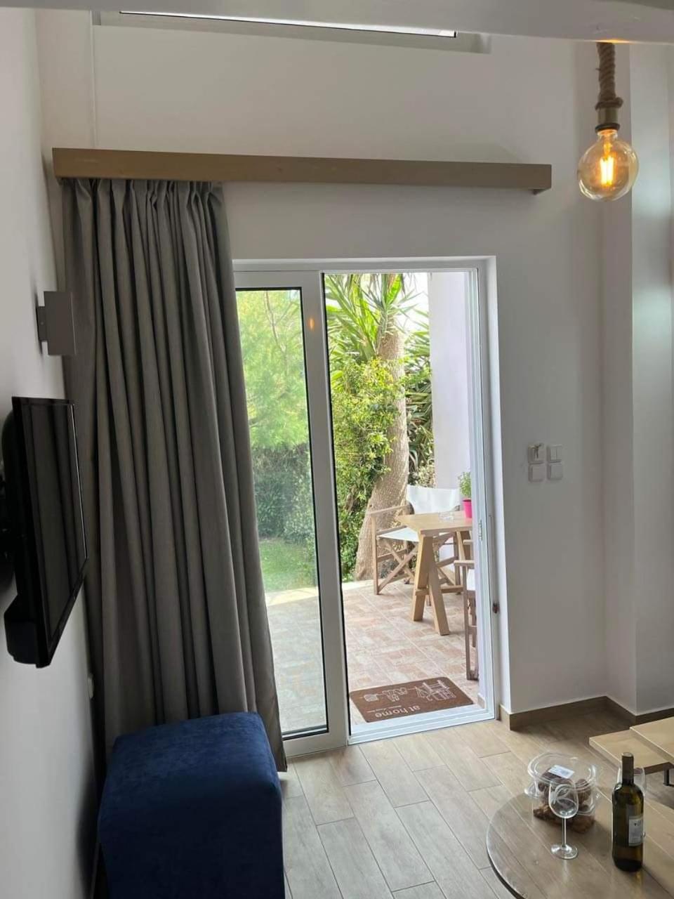 OASIS rooms view 4