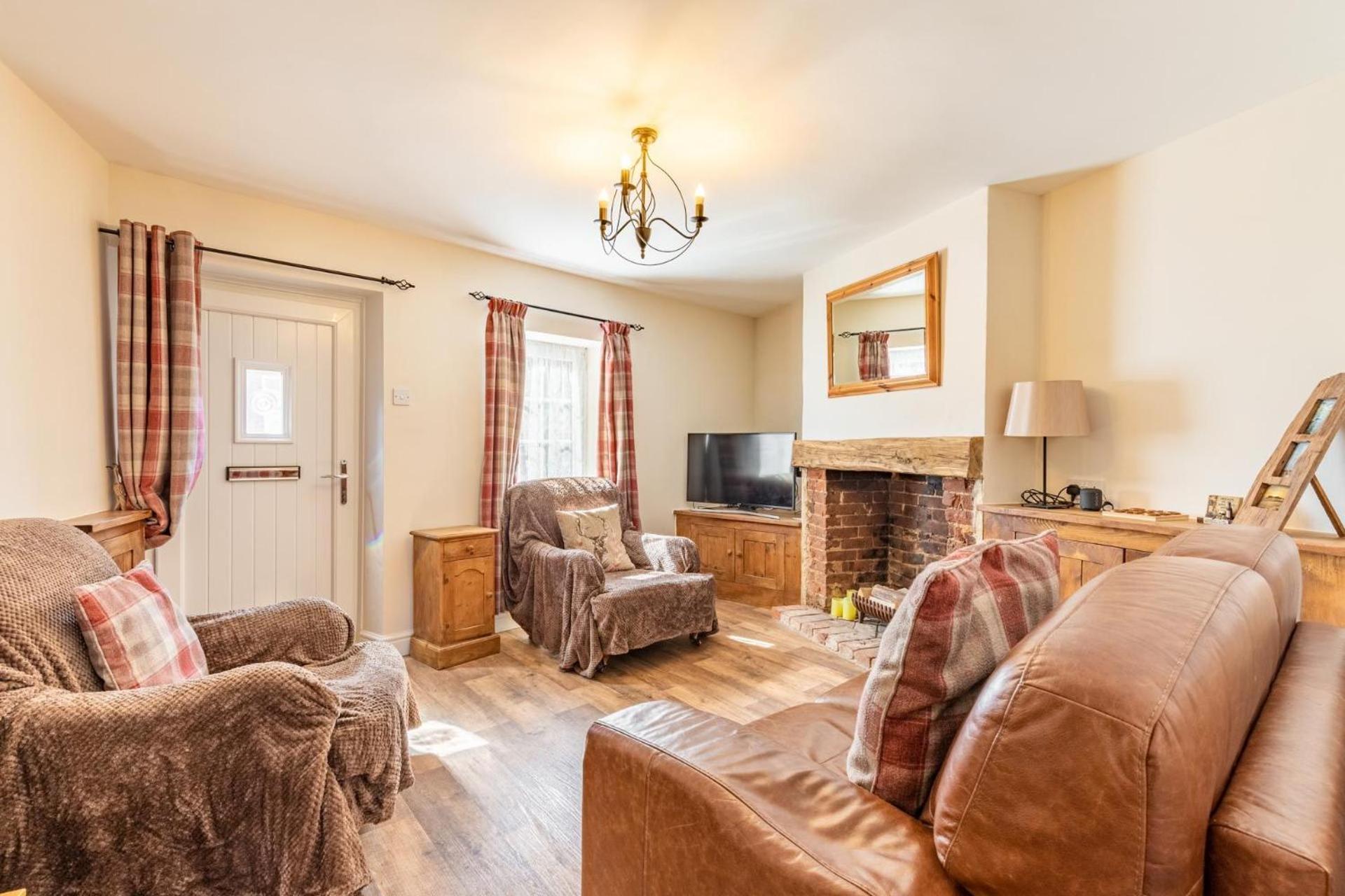 Host & Stay - West Street Cottage view 2