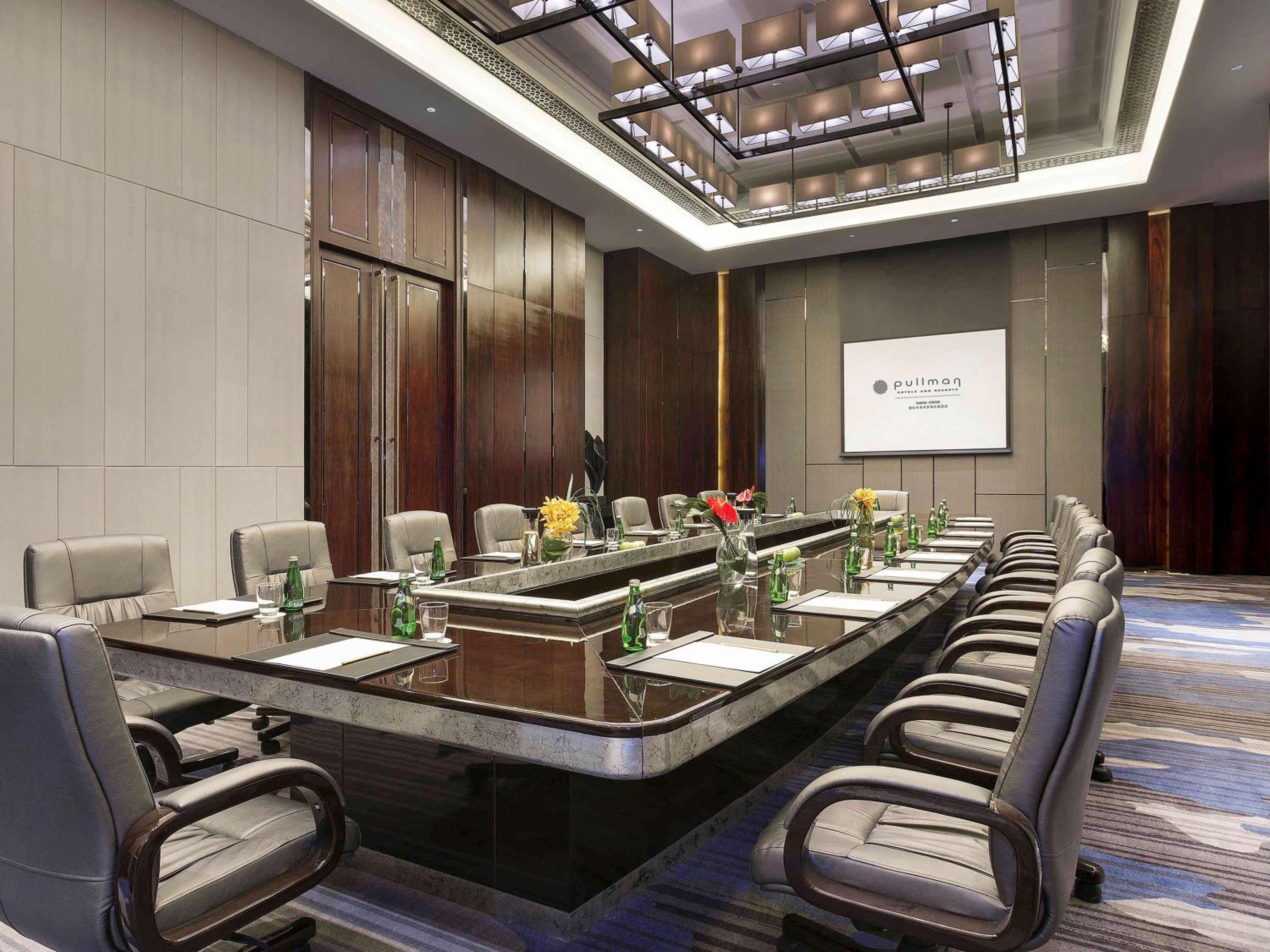 Yantai Vacations - Pullman Yantai Center - Property Image 9