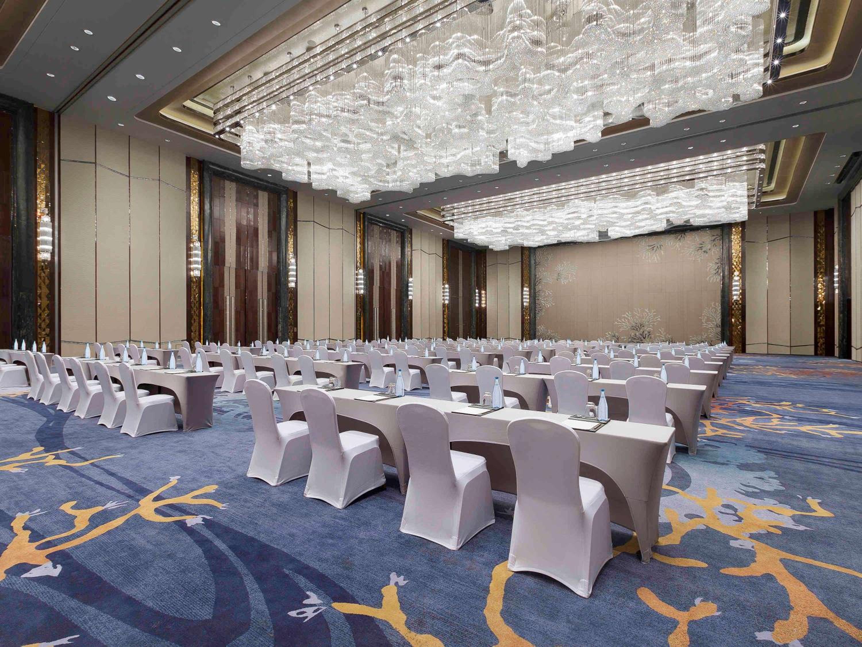 Yantai Vacations - Pullman Yantai Center - Property Image 8