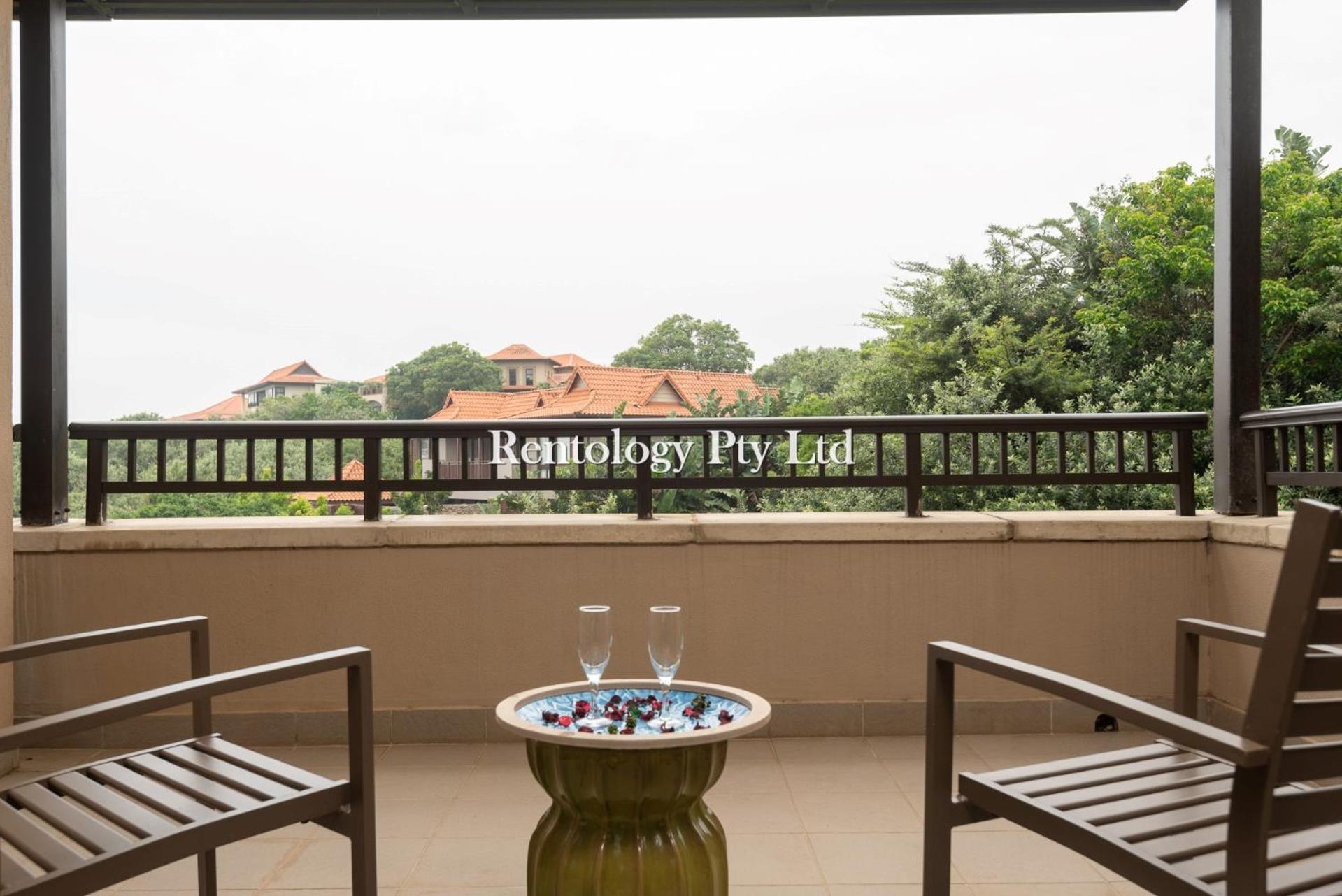 Striking 2 Bed Zimbali Suites Sea-View