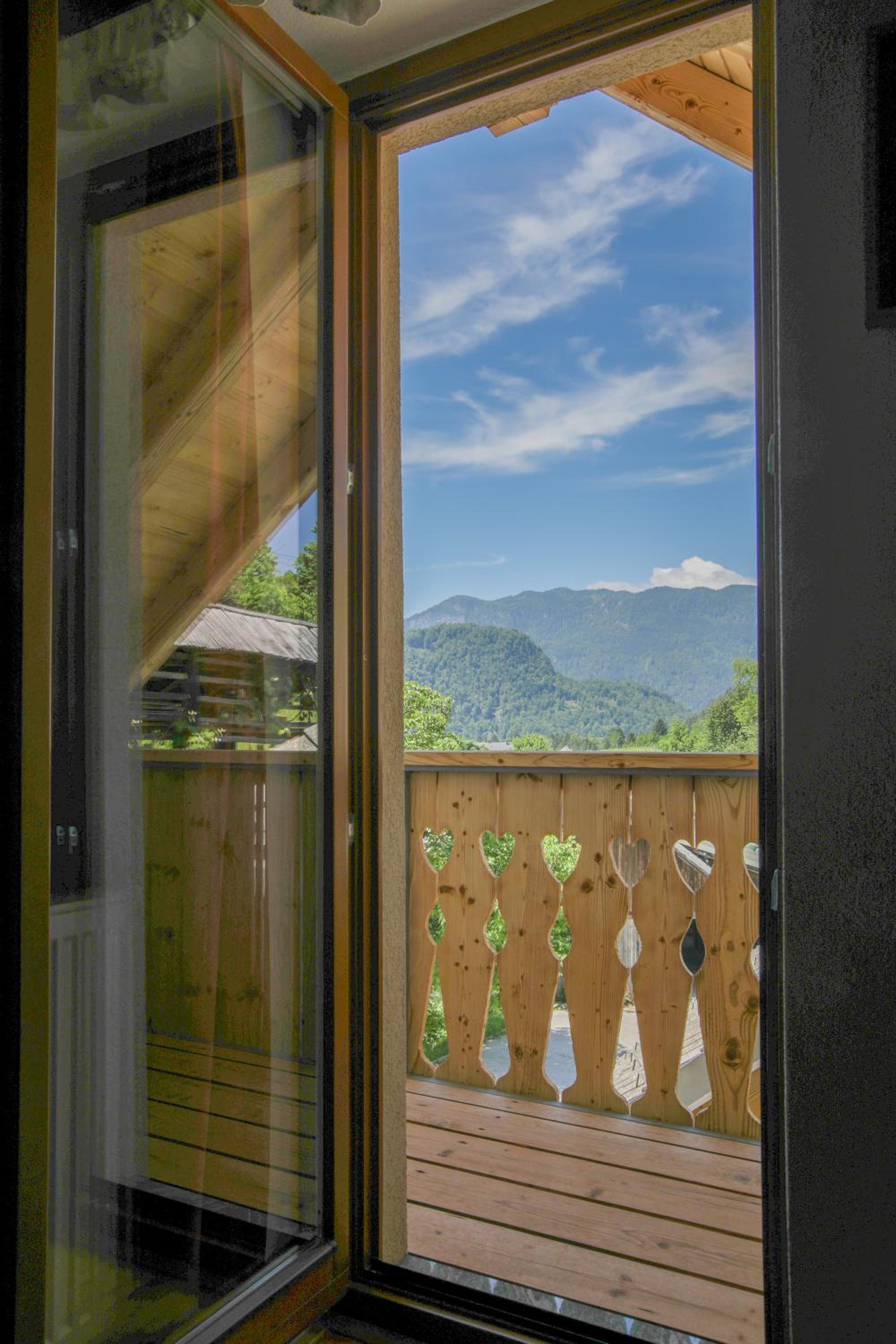 Photo 45