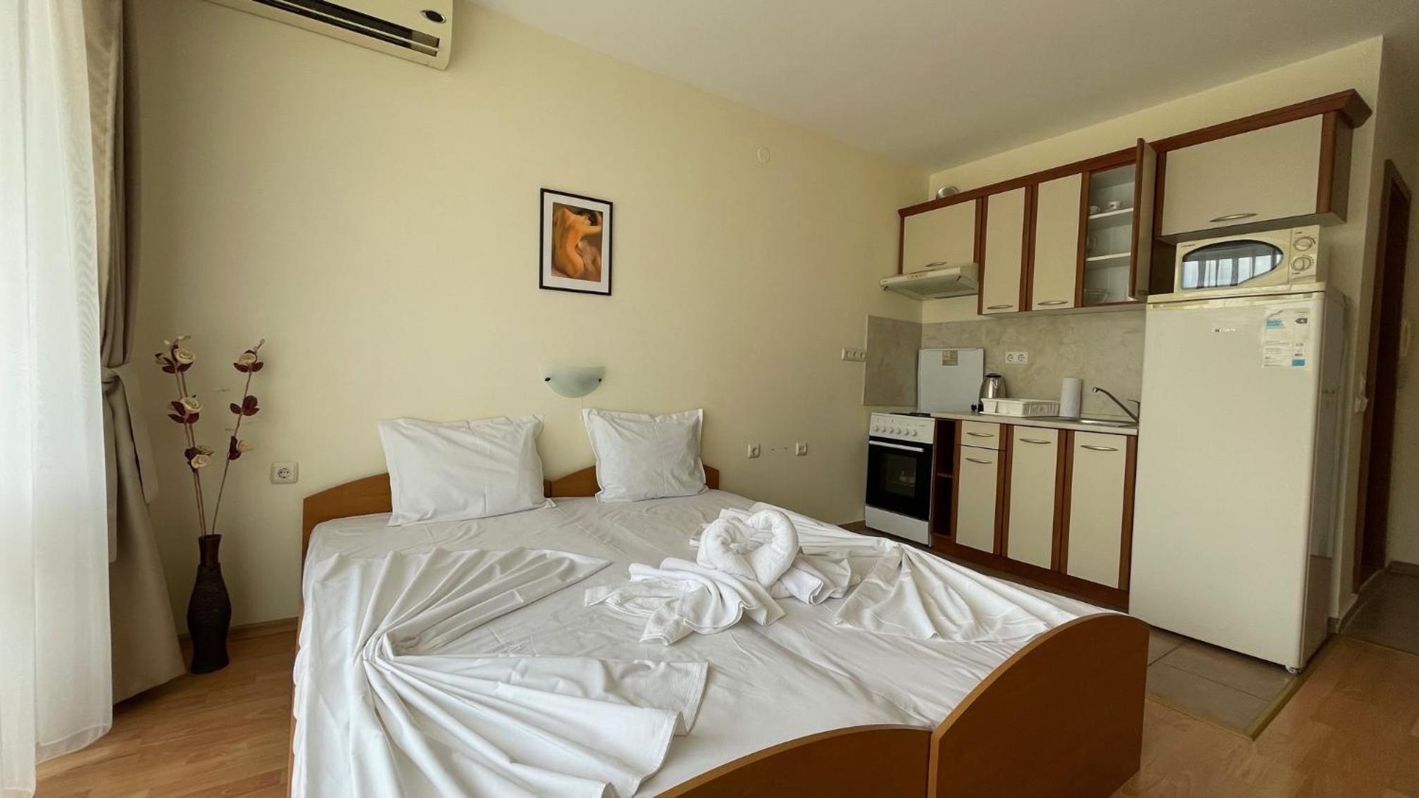 FORT NOKS HOLIDAY A2-61 Large Studio Sunny Beach