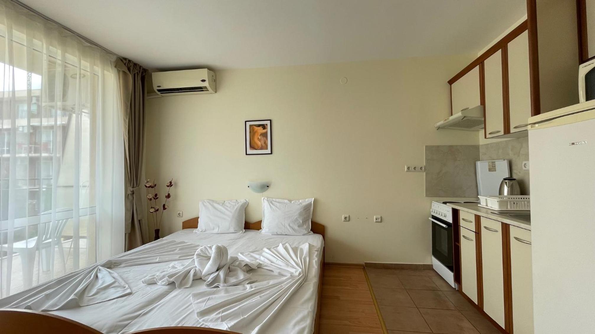 FORT NOKS HOLIDAY A2-61 Large Studio Sunny Beach