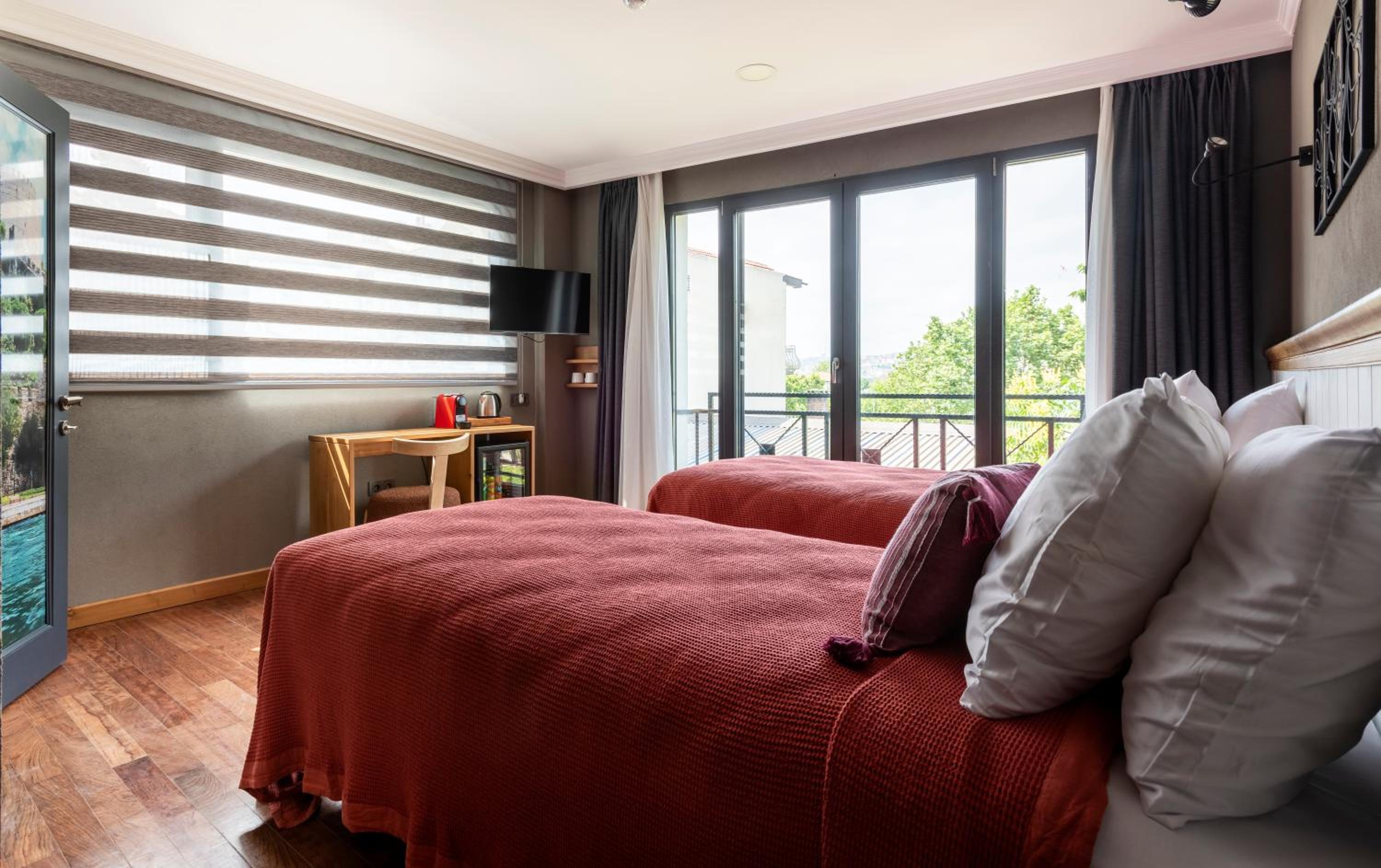 Petrion Otel - Image 41