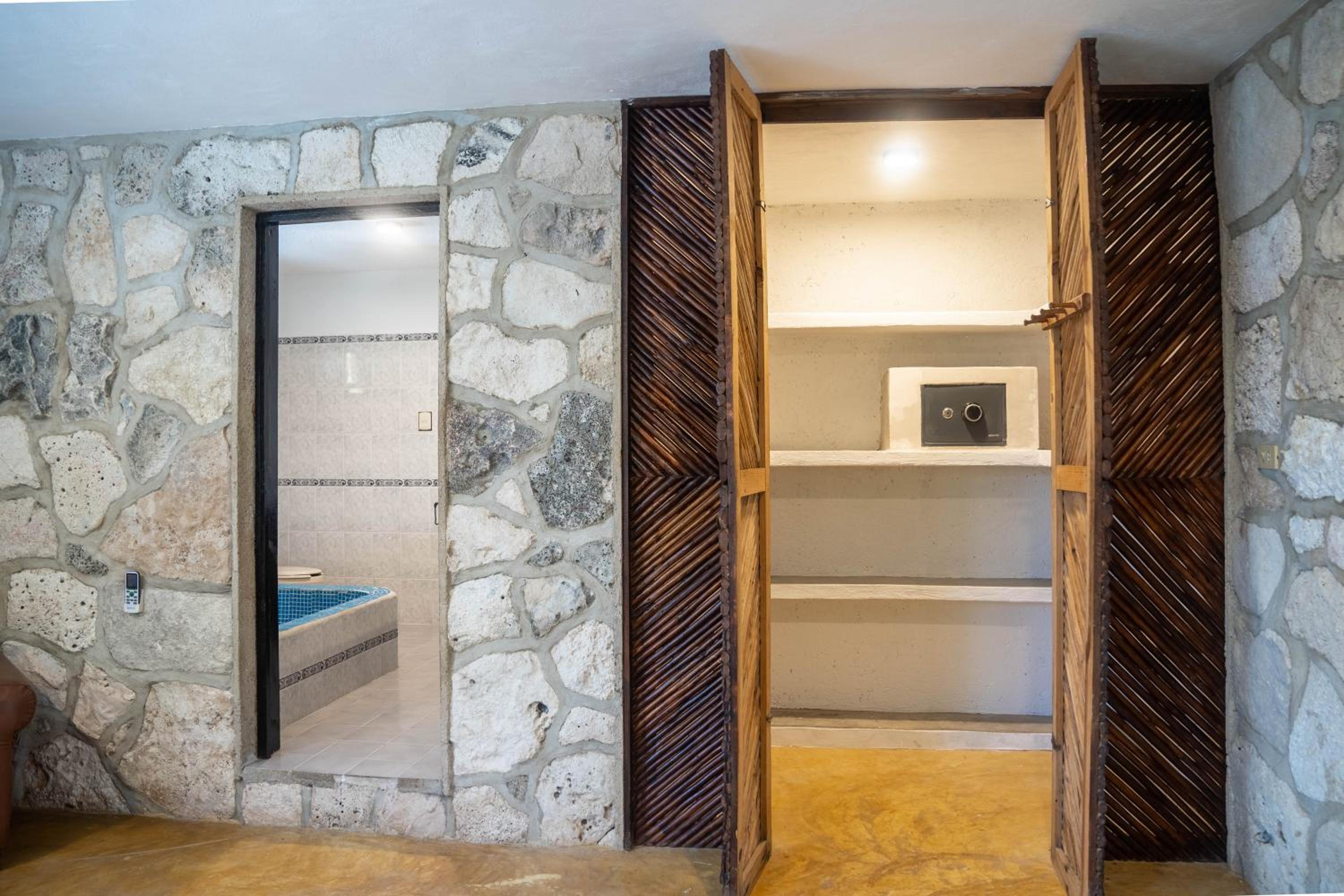 Hostel Oryx Tulum