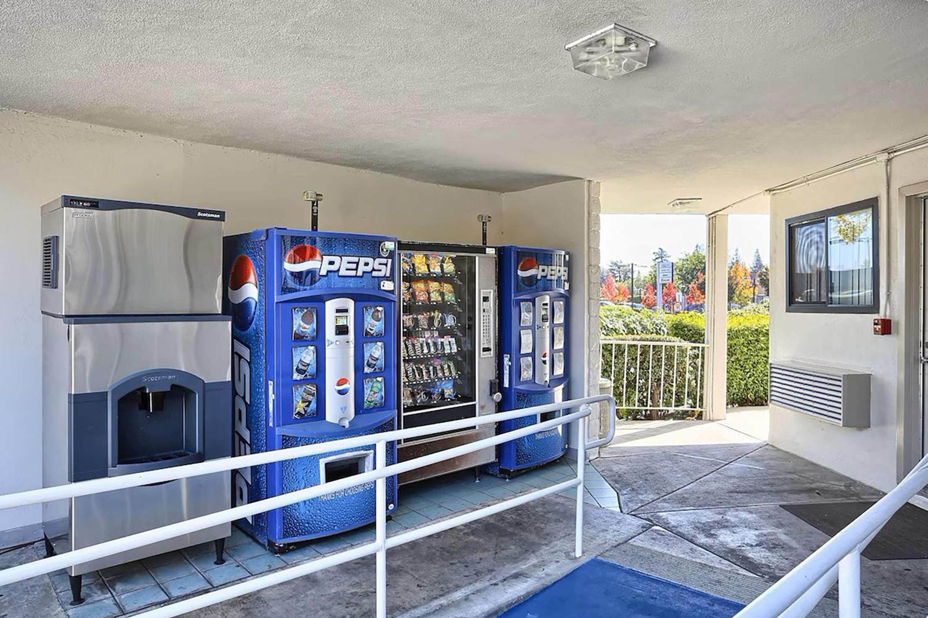 Super 8 by Wyndham Walnut Creek, Foto 7