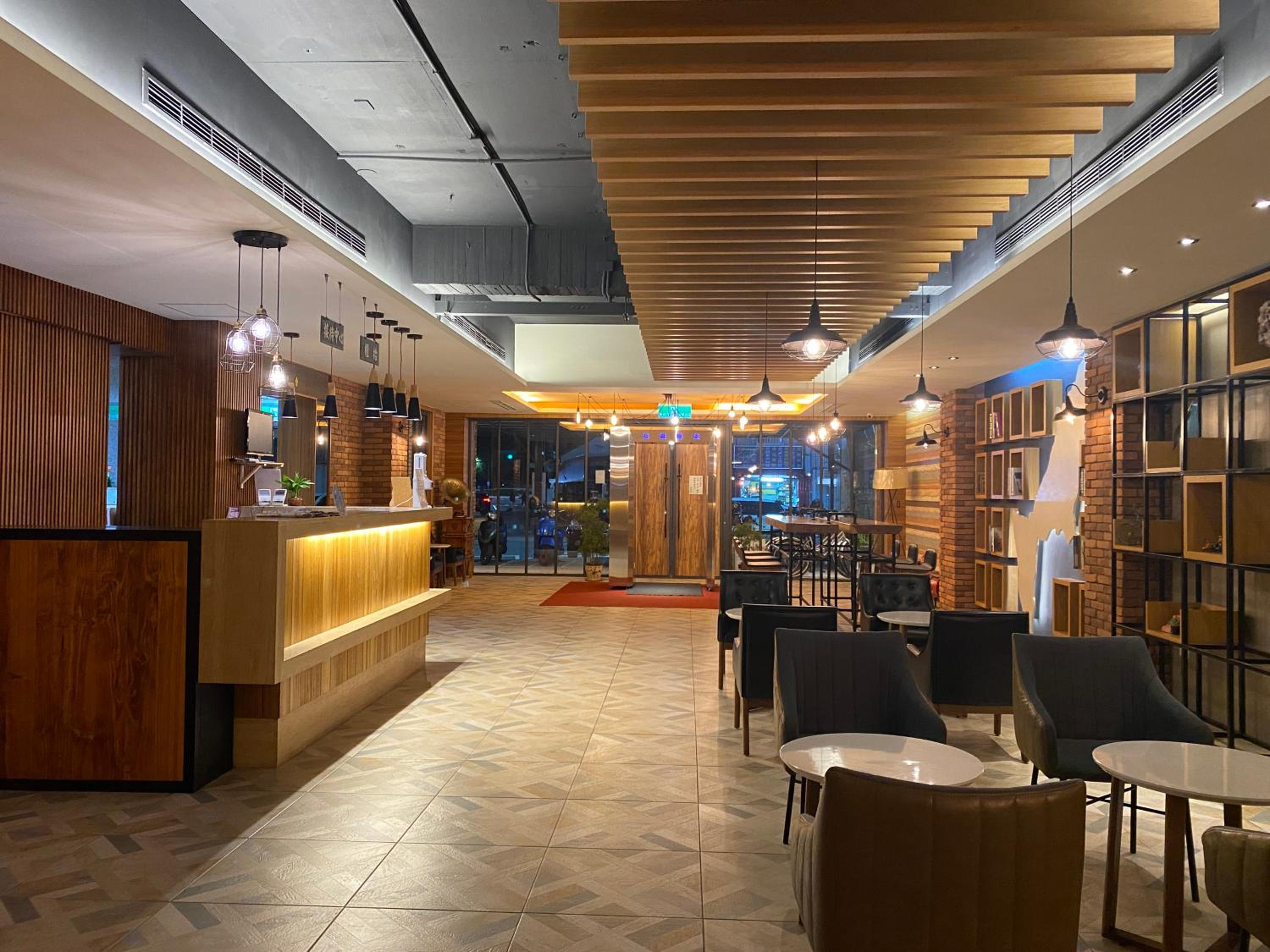 HX Hotel - Zuoying by HXgroup