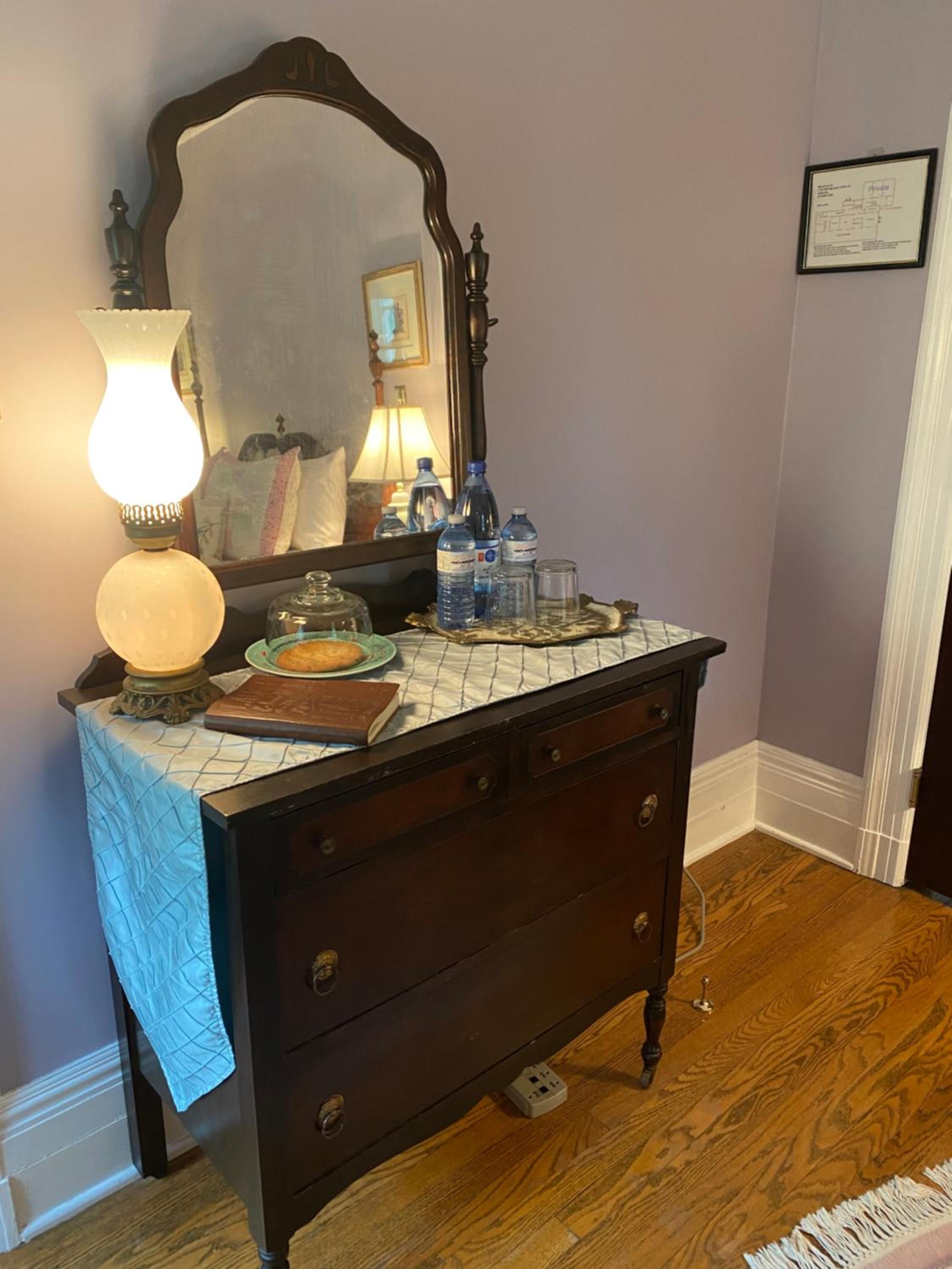 Belleville Vacations - Montrose Inn - Property Image 44