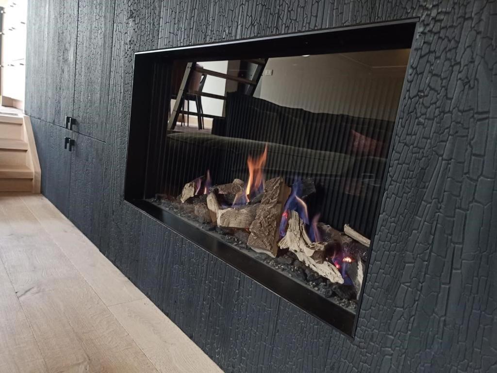 Mademoiselle Nineth met sauna