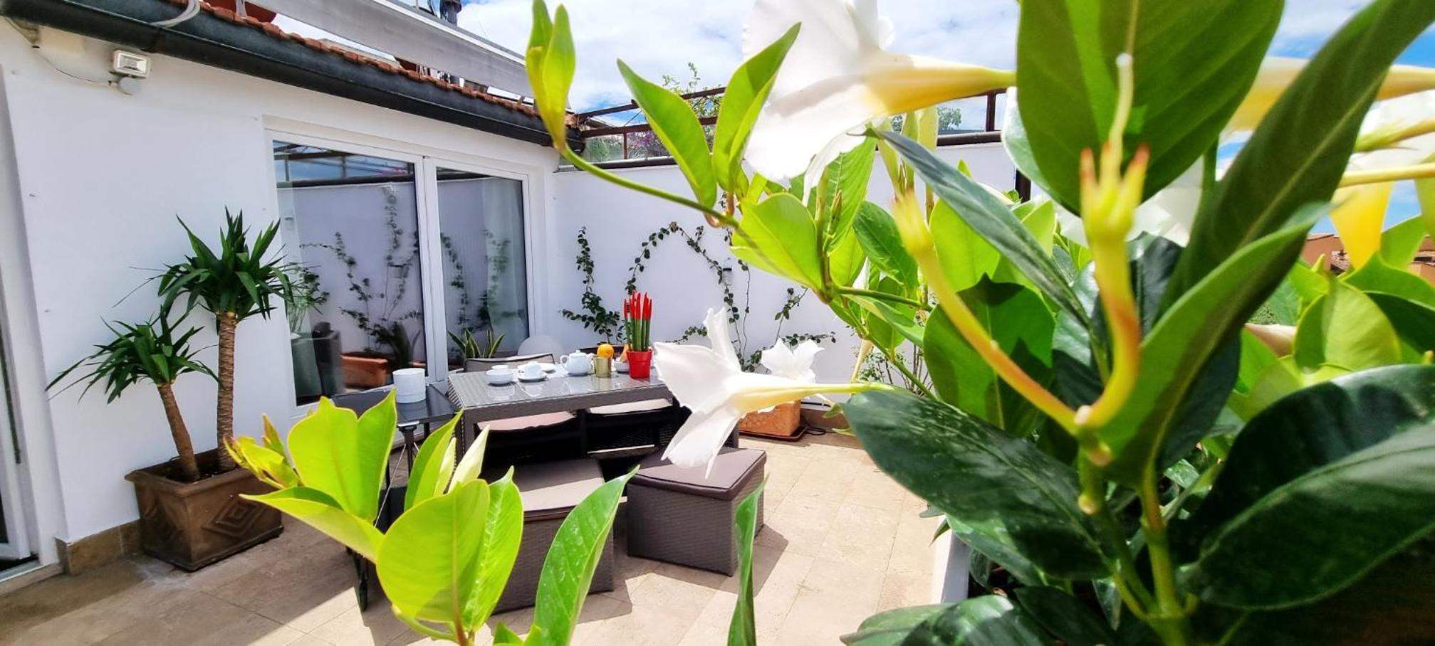 B&B Lorena Suites