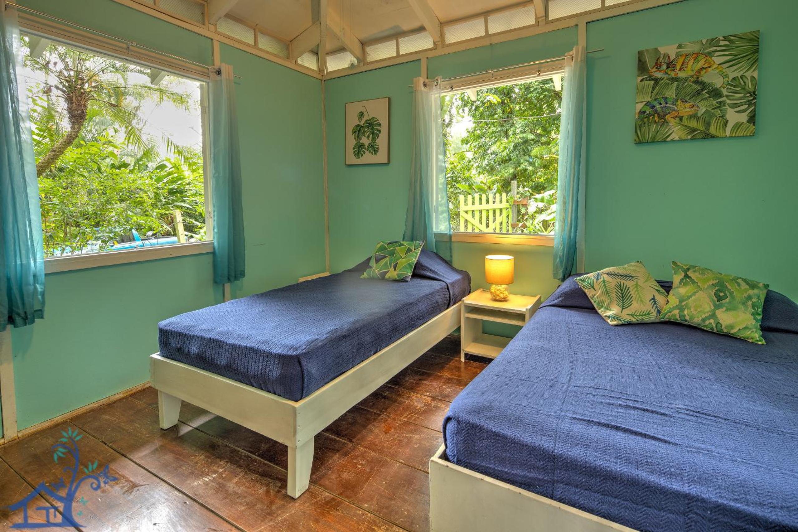 Lovely Casa Cucula Pool House with FiberOp