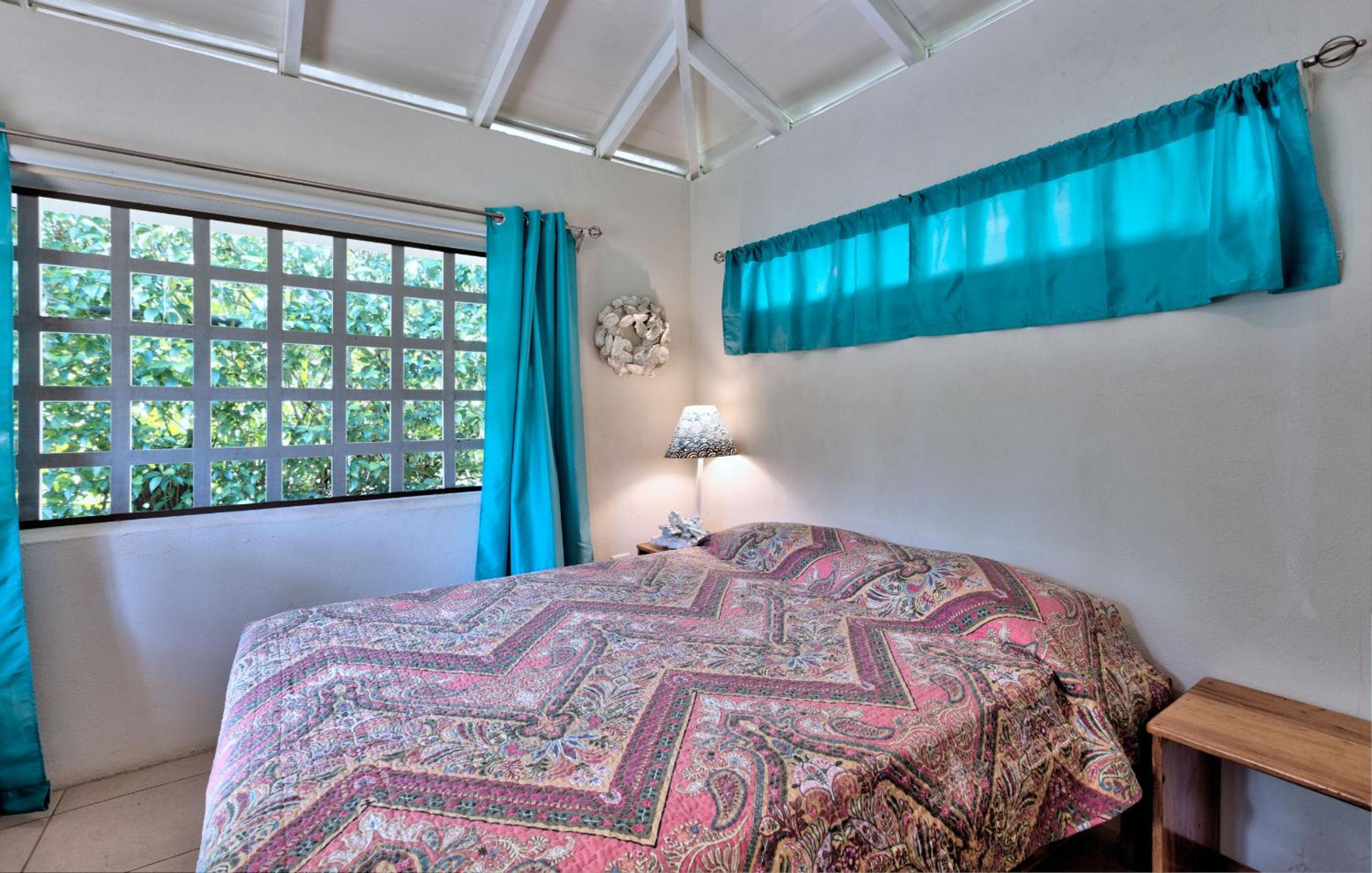 Casa Mariposa 2 BR in Playa Chiquita