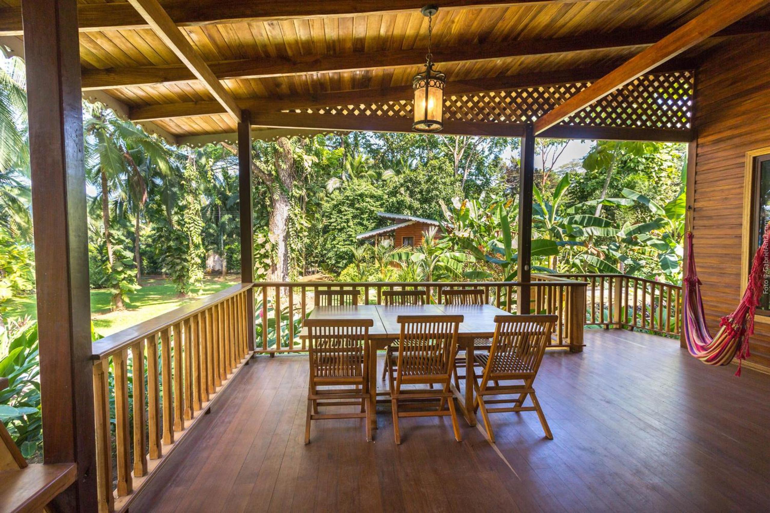 Beachfront Villas Puerto Viejo w AC and POOL