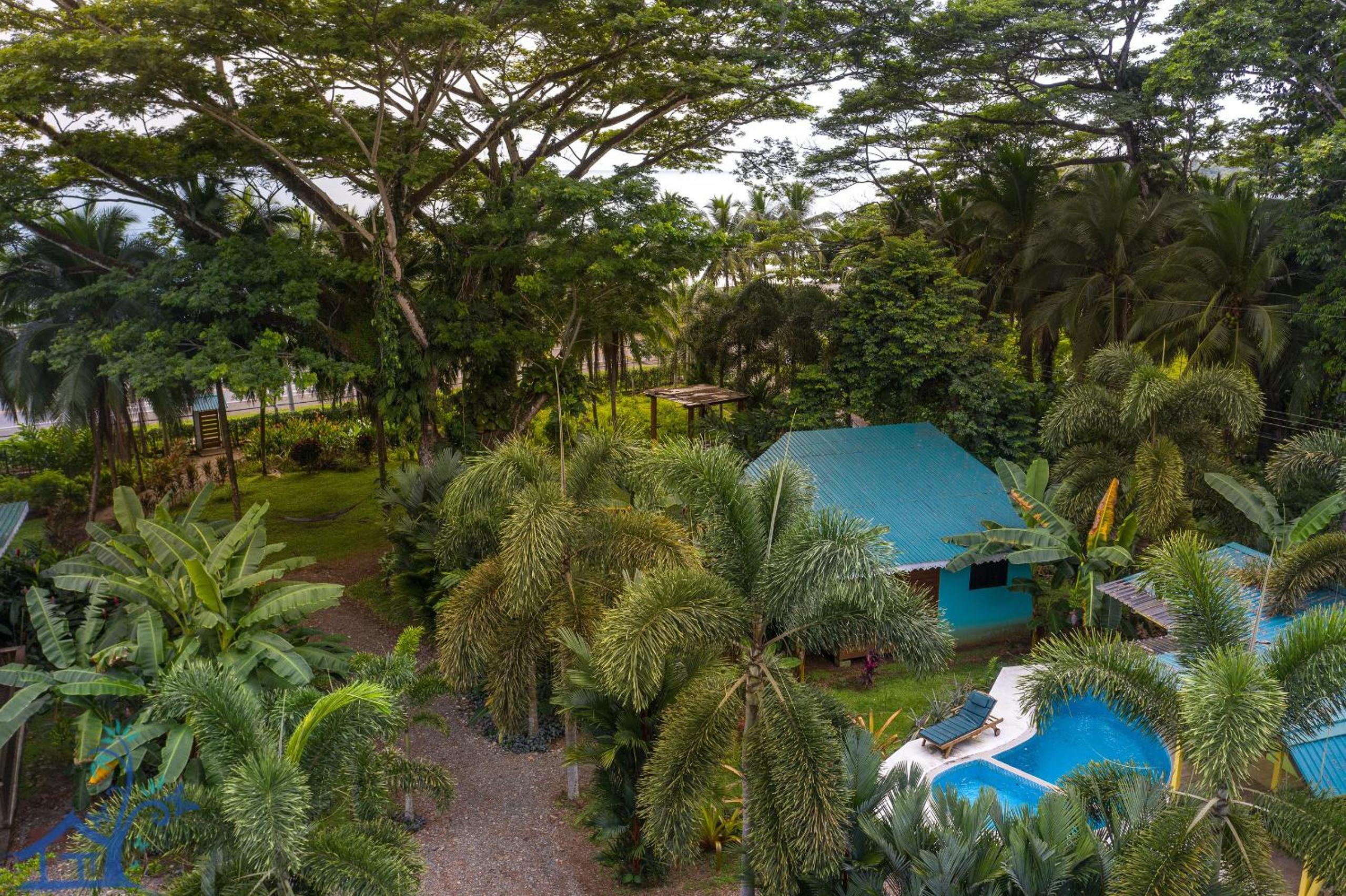 Beachfront Villas Puerto Viejo w AC and POOL