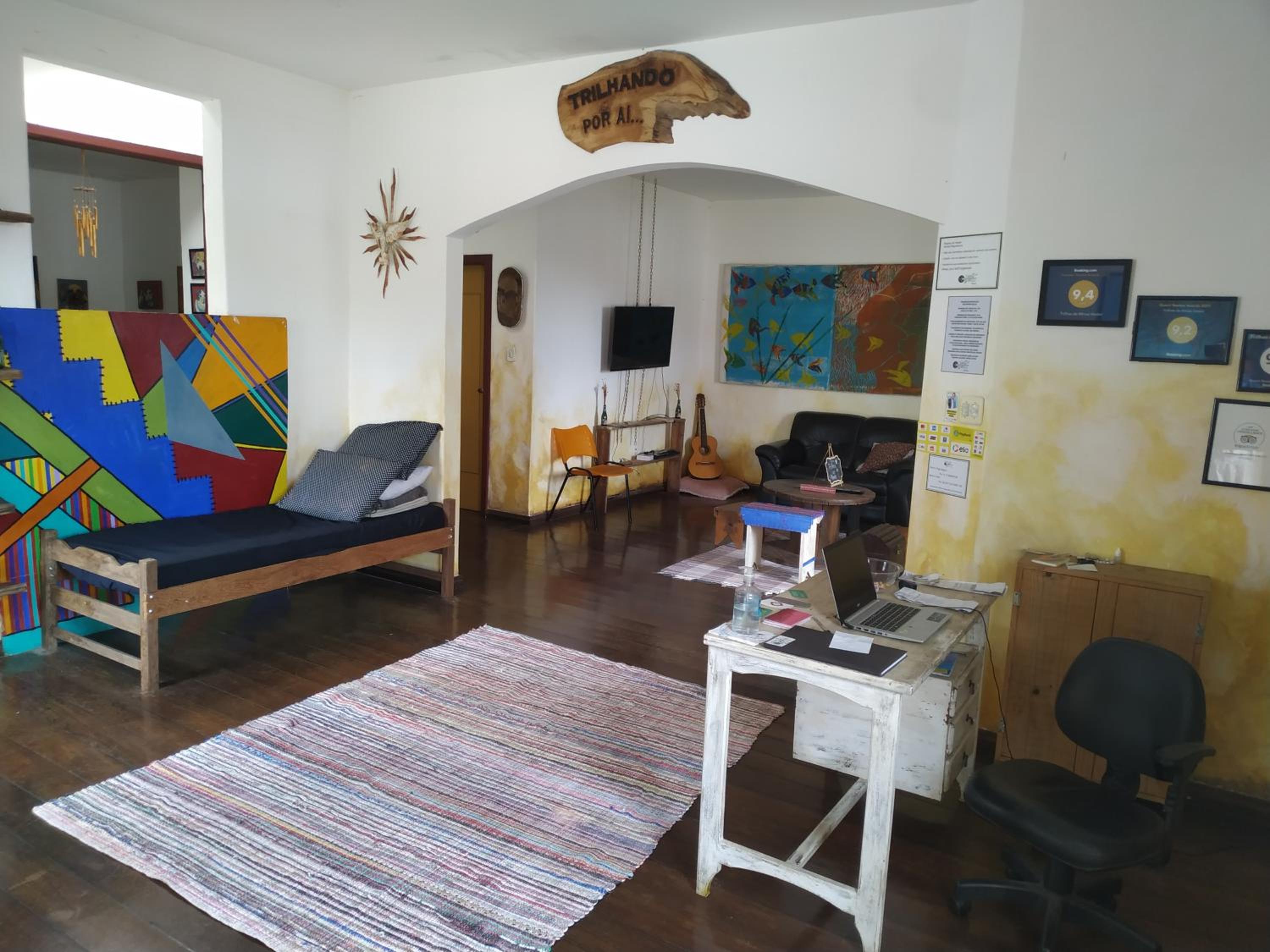 Trilhas de Minas Hostel Camping
