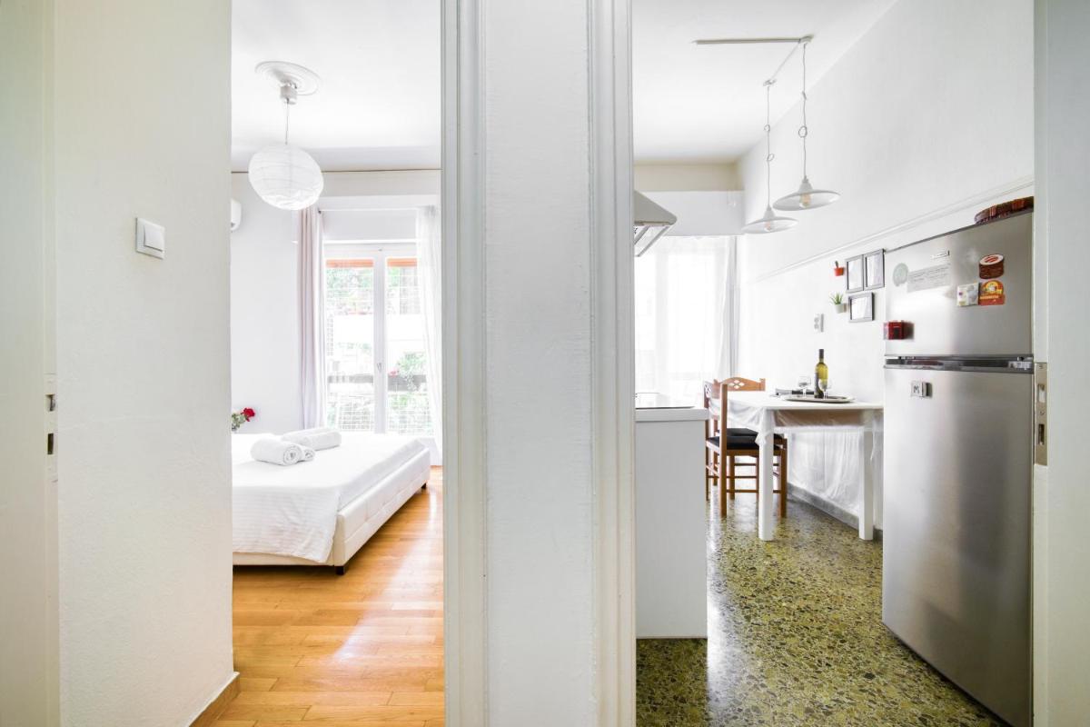 Elegant flat at Acropolis photo 5