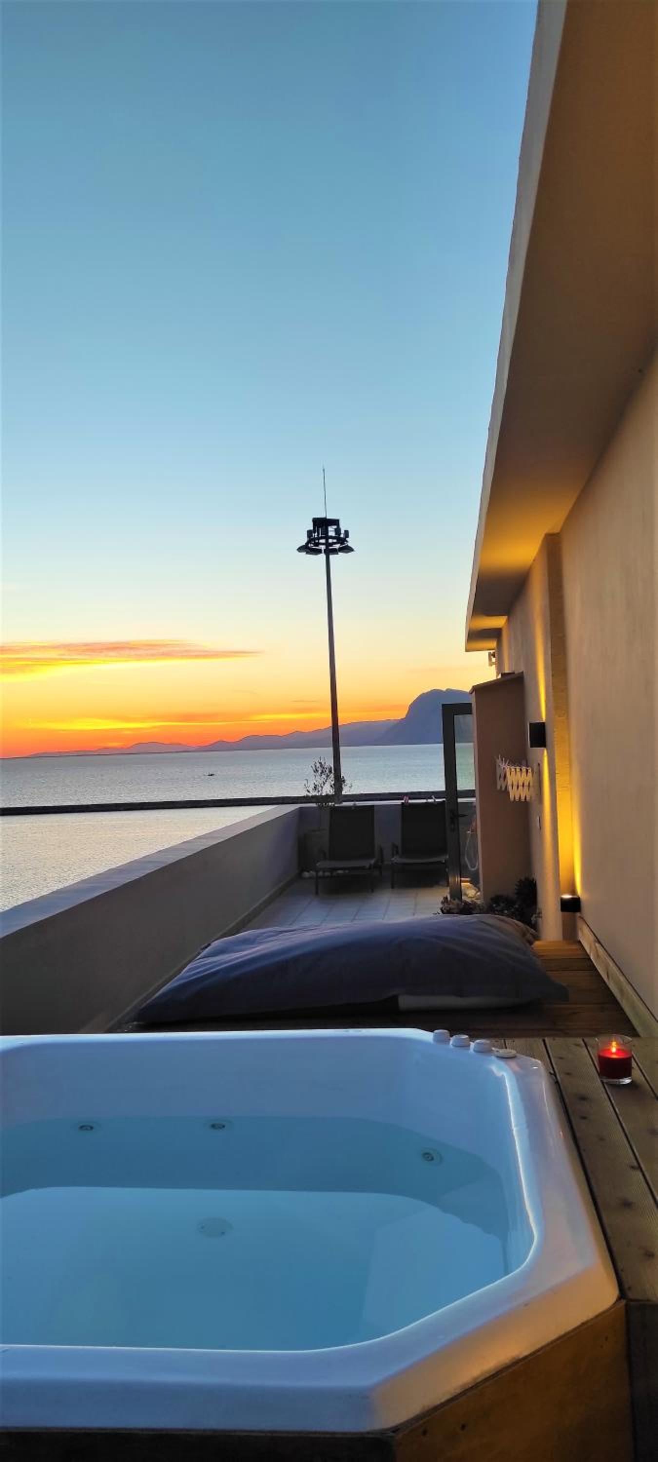Majestic Penthouse in the heart of Patra photo 3