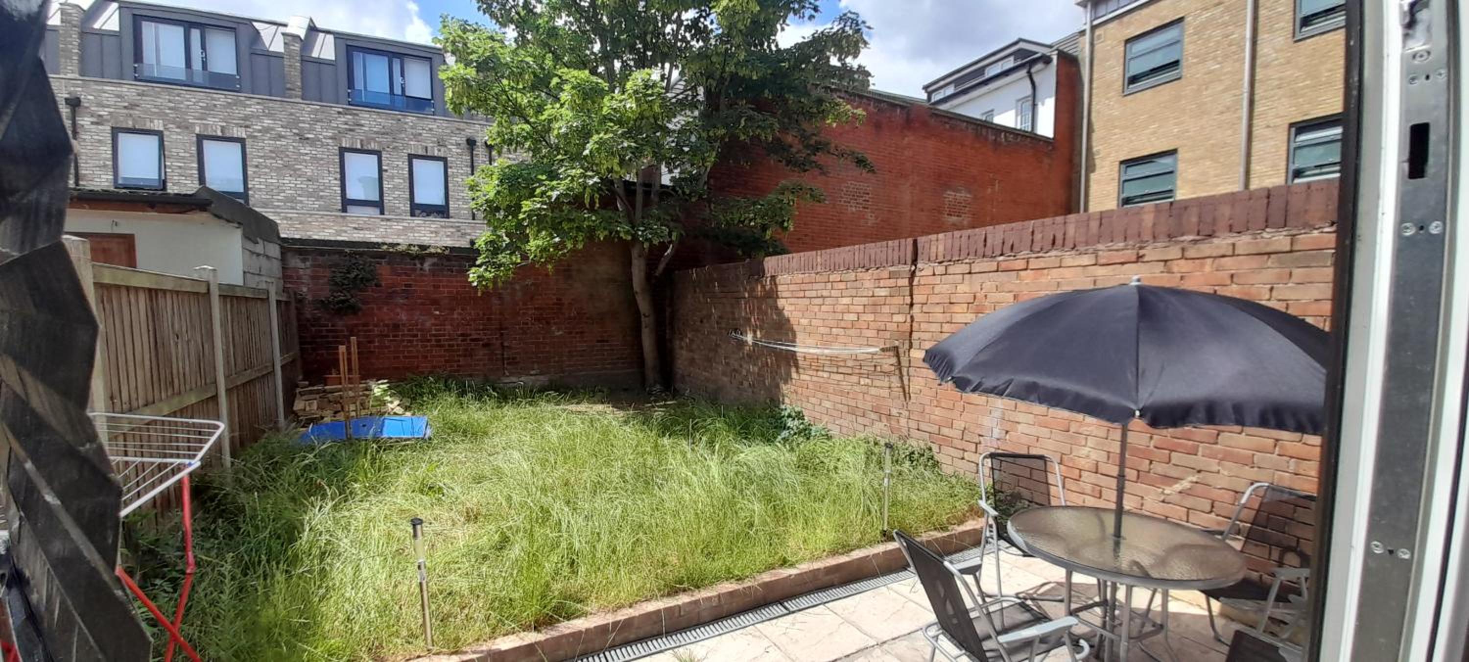 outdoor bbq area