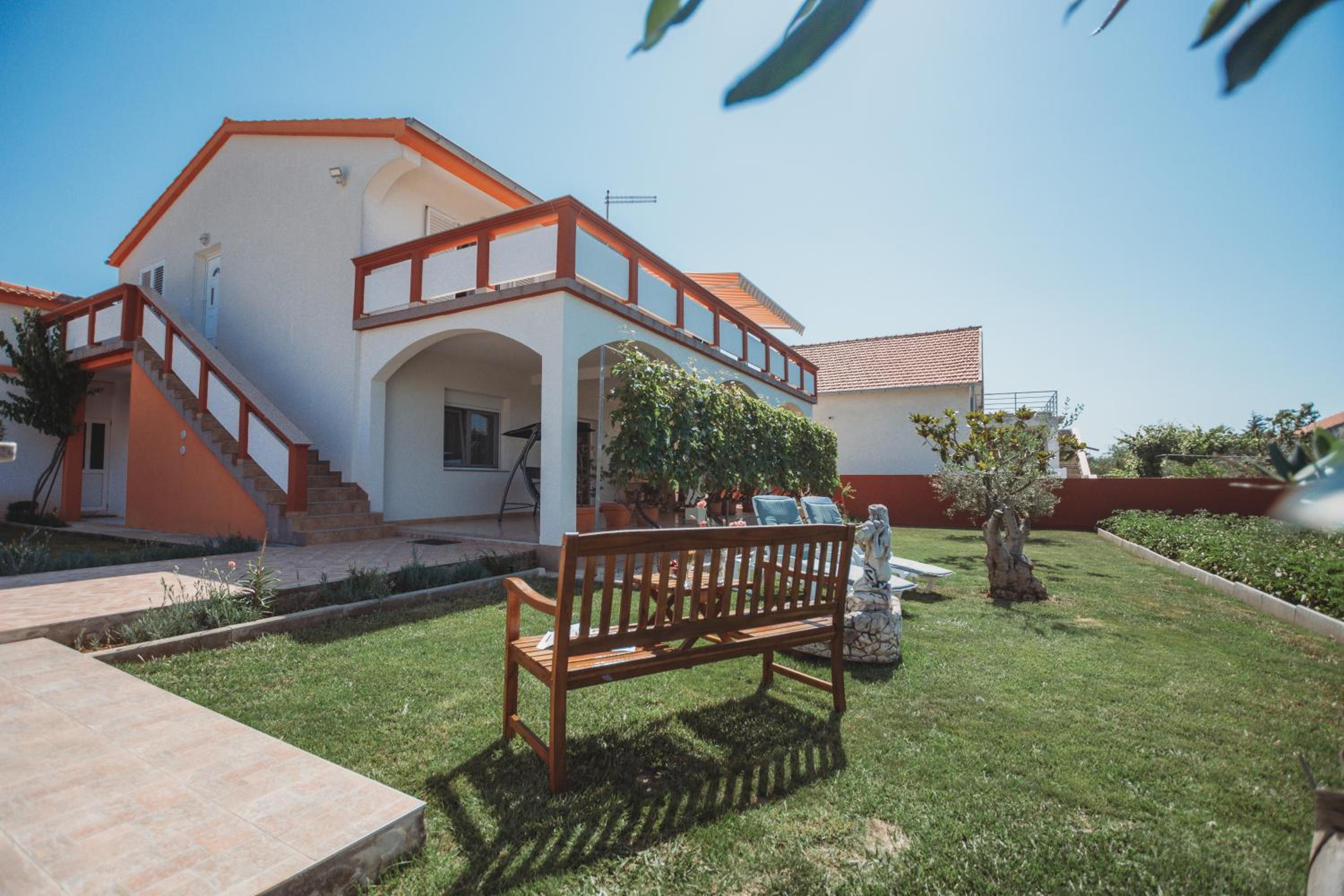 Hotel Apartman Neli - Image 1