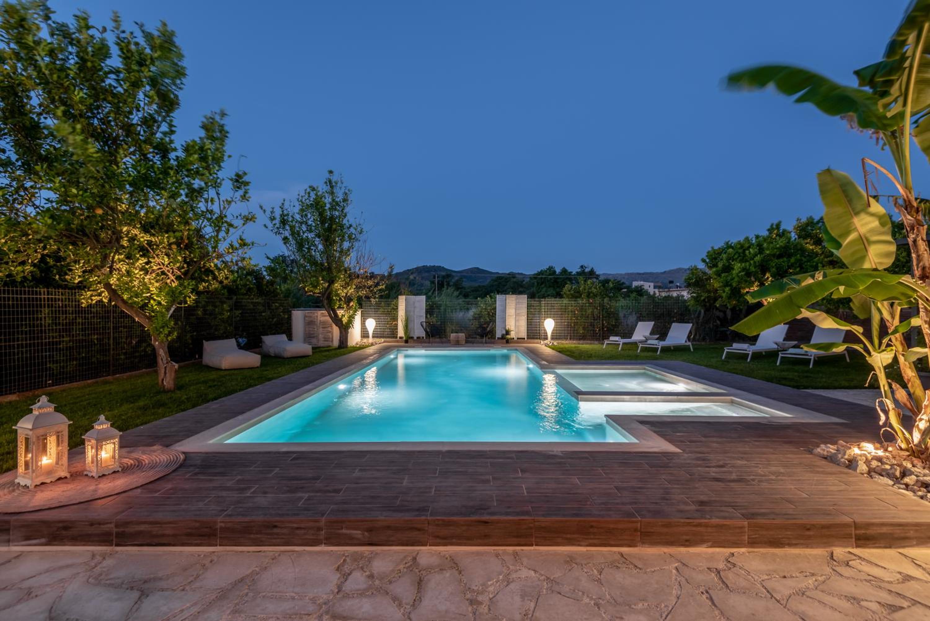 Elenas Home - Dream & Love apts w Private pool view 4