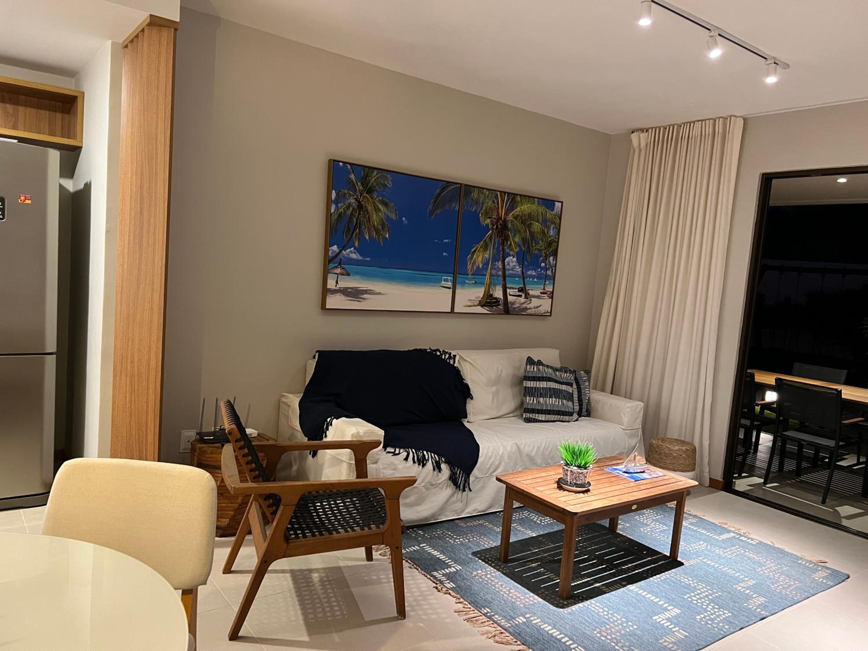 Ibiza- Mar& Lazer 3 suítes Itacimirim pé na areia