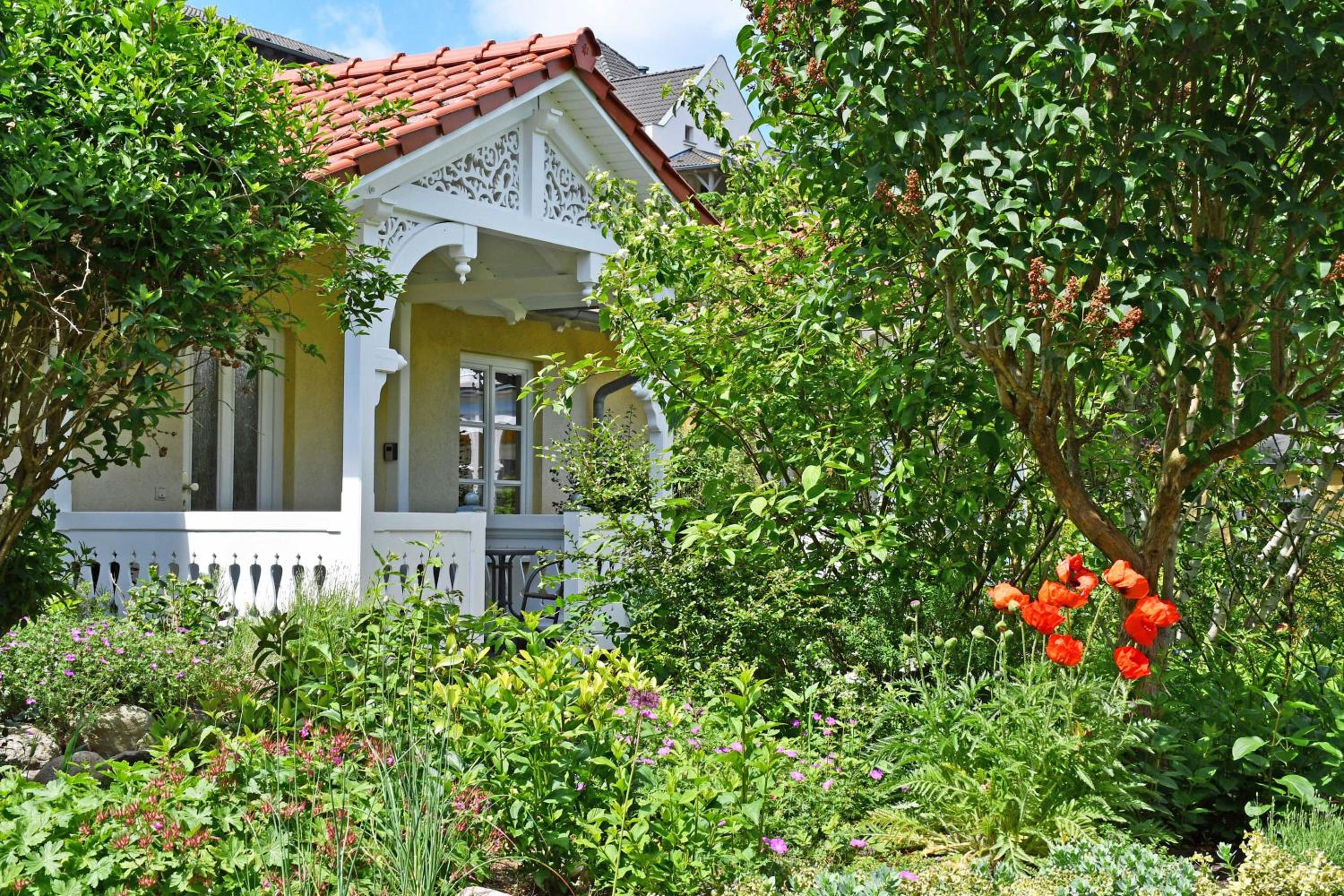 DEB 043 Ferienwohnungen im Ostseebad Göhren Landhaus