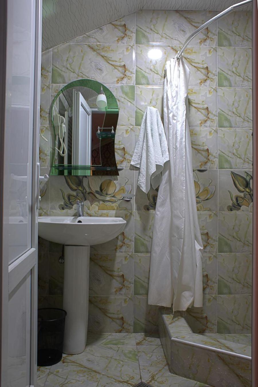 Photo 48