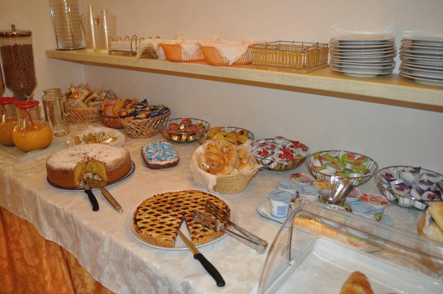 Hotel Cavour photo 19 of 42