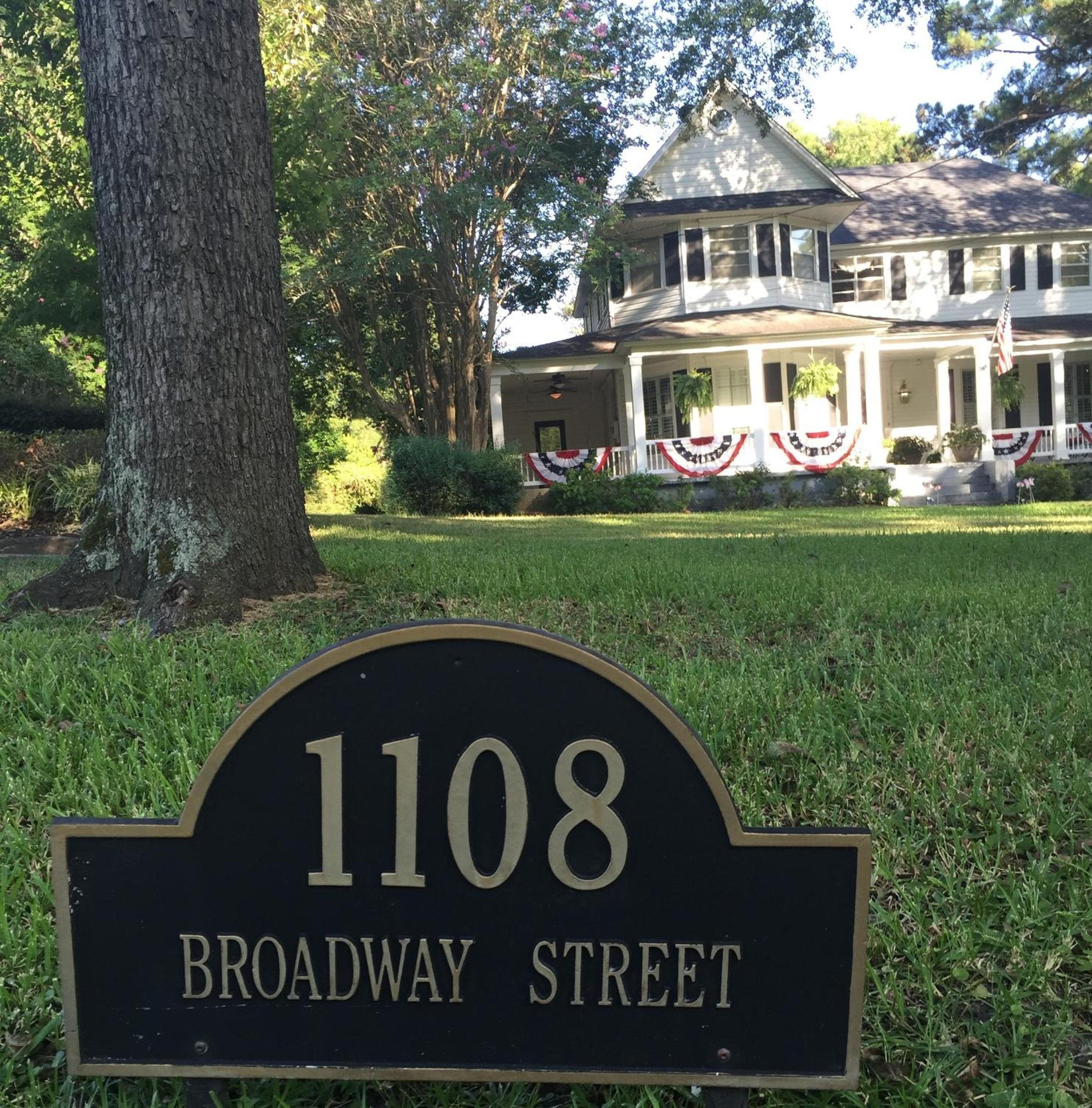 Huffman House Bed & Breakfast