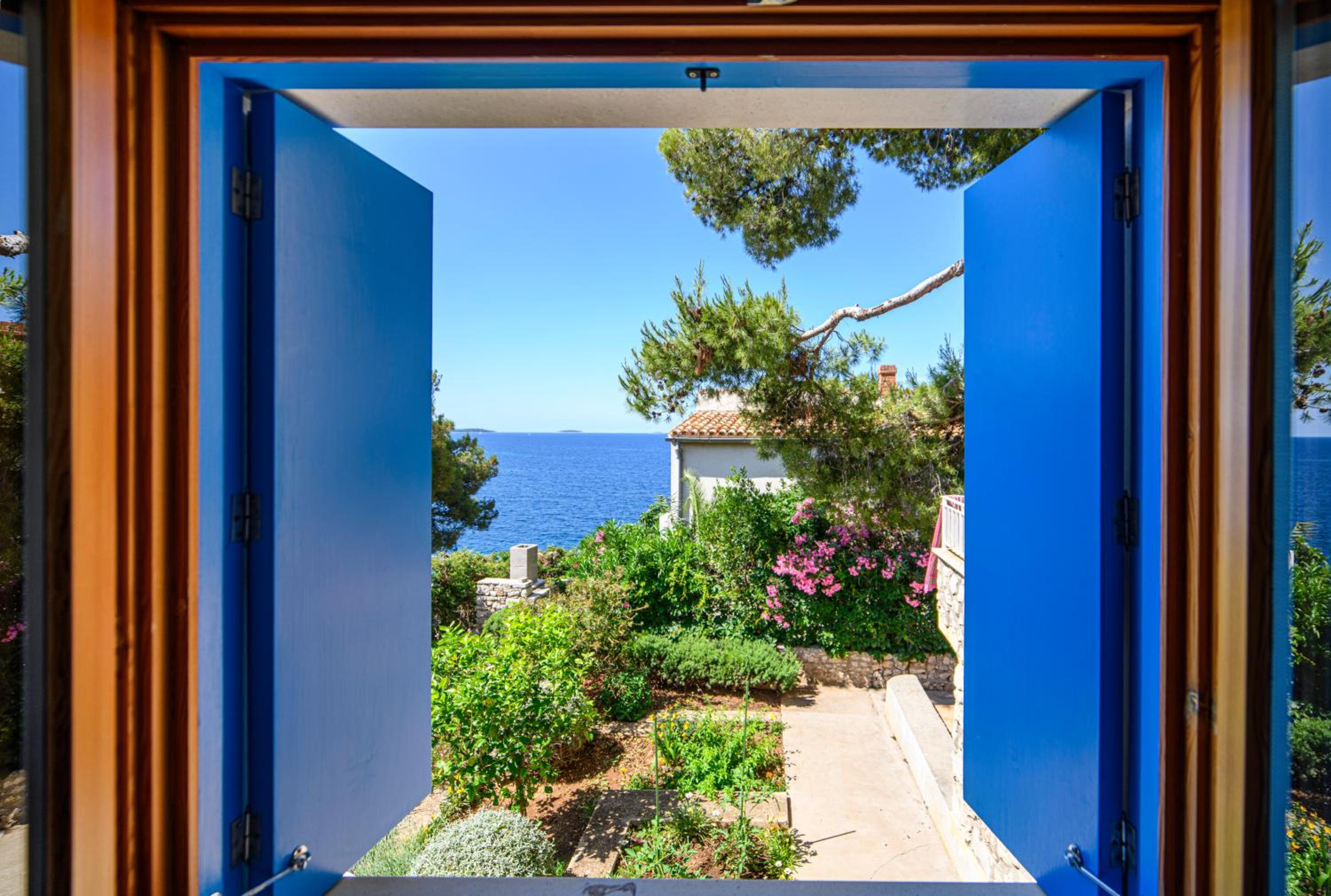 Holiday Home Andrea view 4