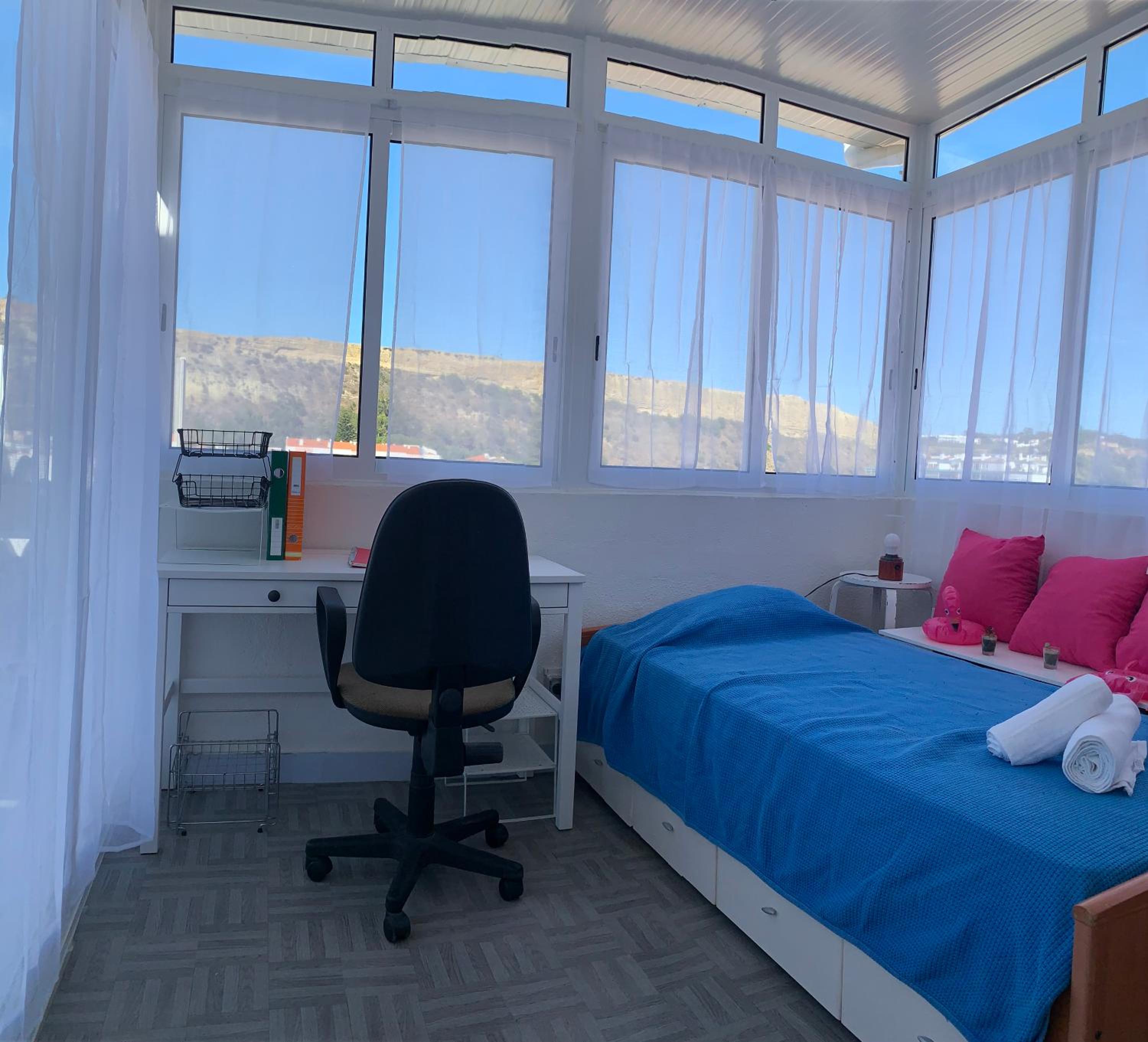 hotel room