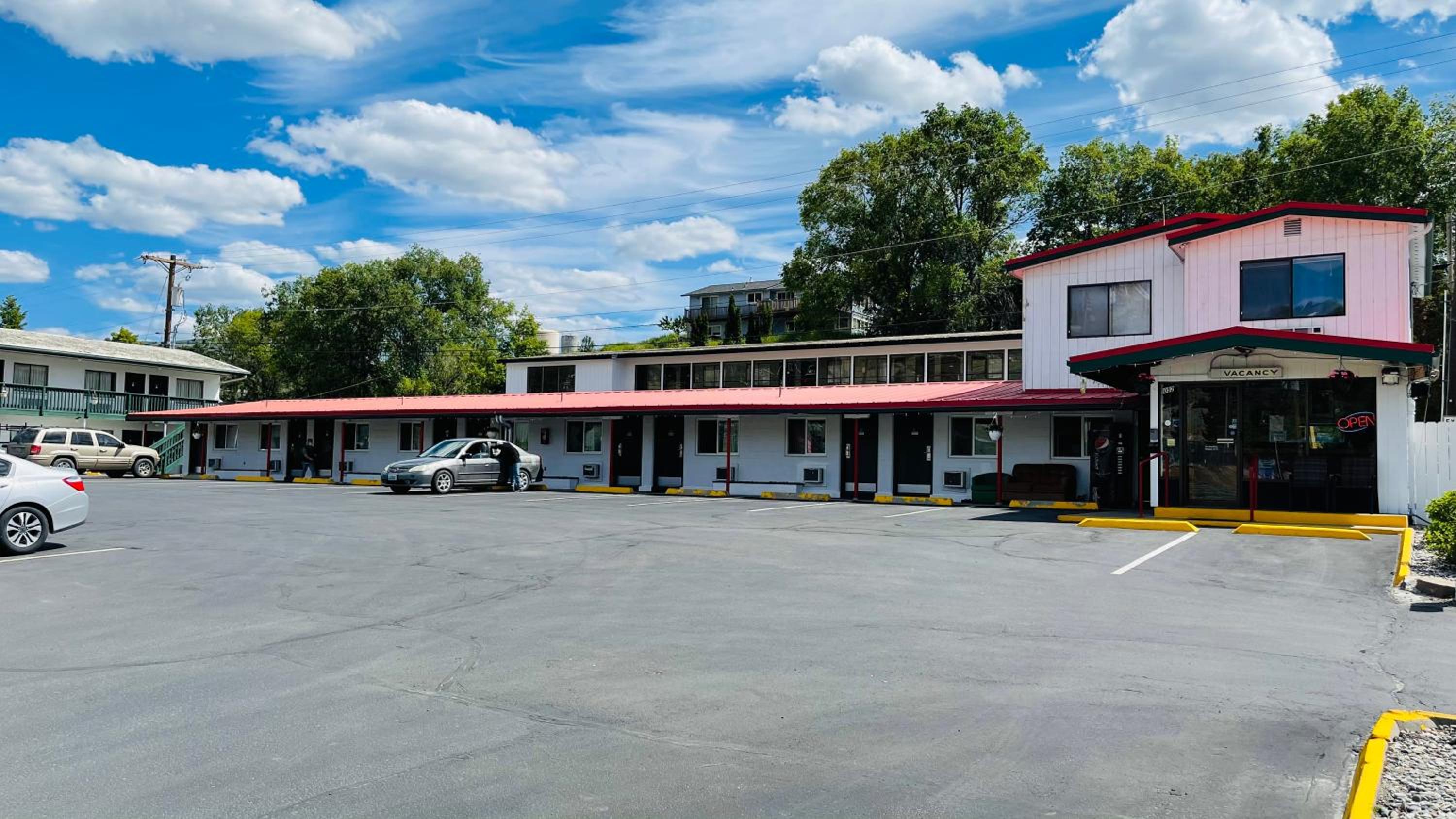 Apple Inn Motel