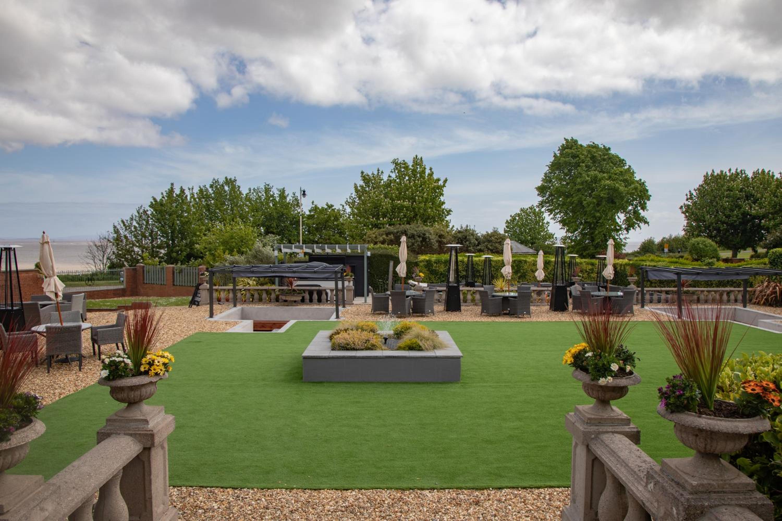 Holm House - Stylish Coastal Suites - HEDD Spa - Silures Bar & Restaurant, photo 96
